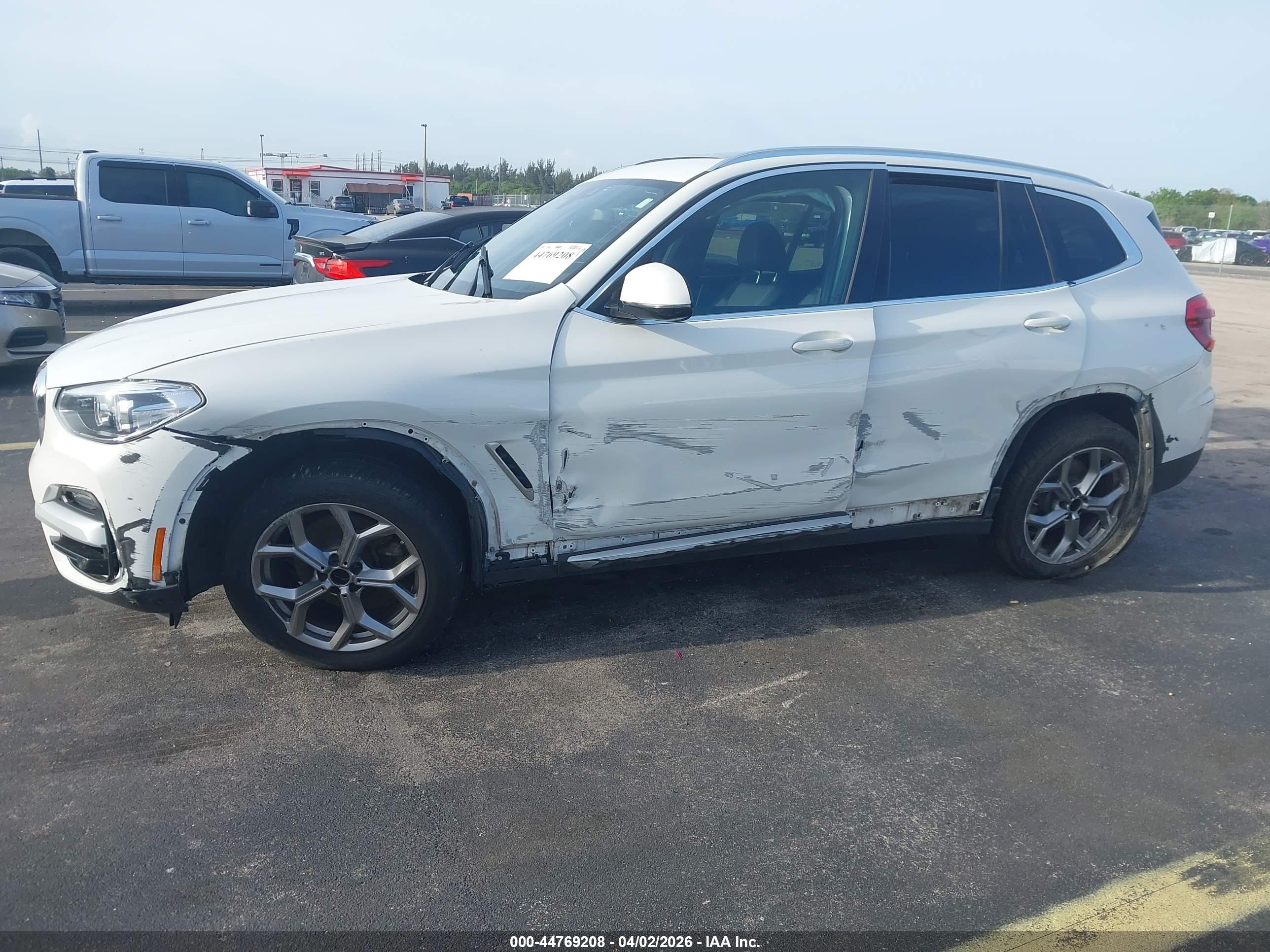 BMW X3 image 6