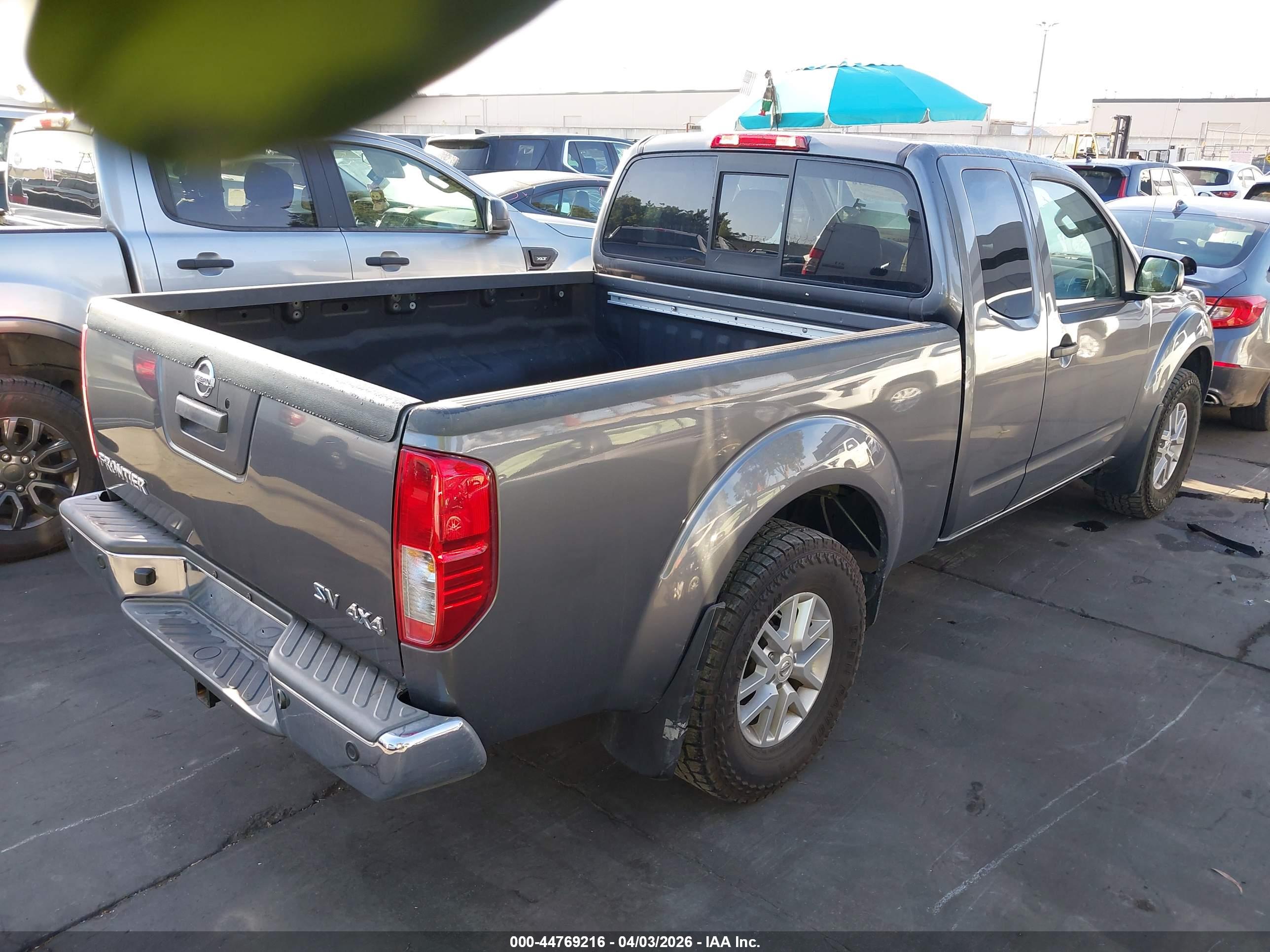 NISSAN FRONTIER image 4