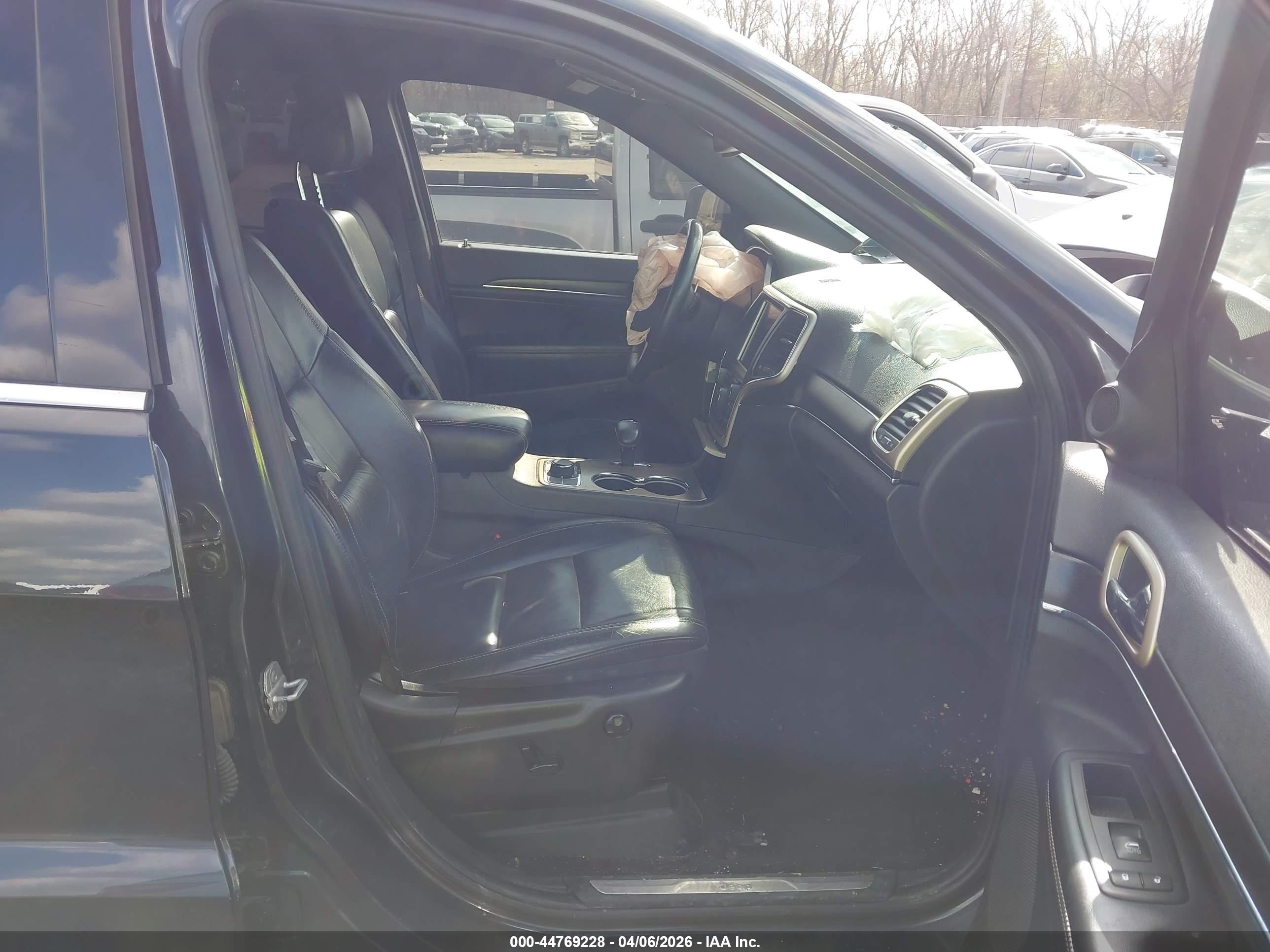 JEEP GRAND image 5