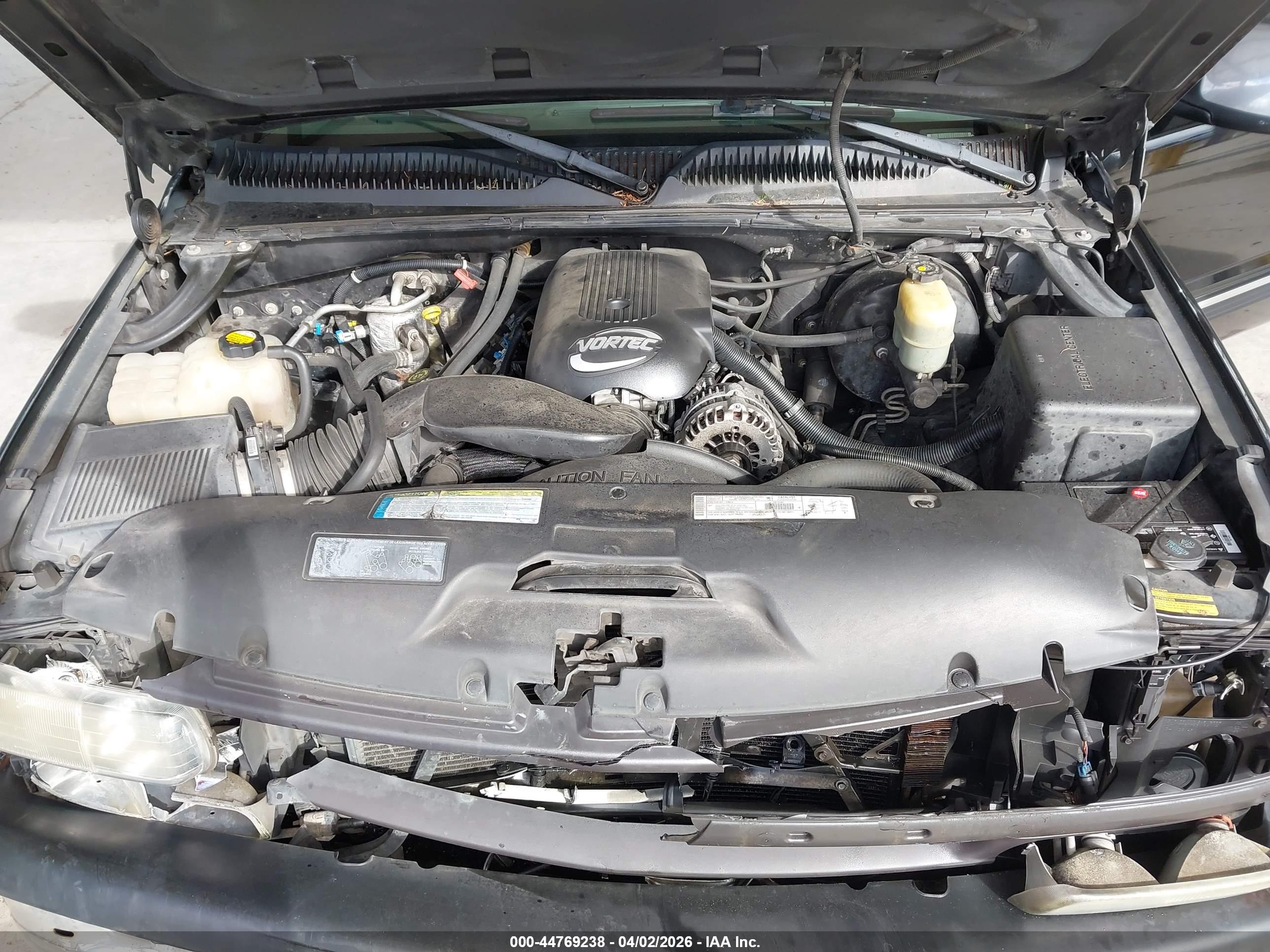 CHEVROLET SILVERADO image 10