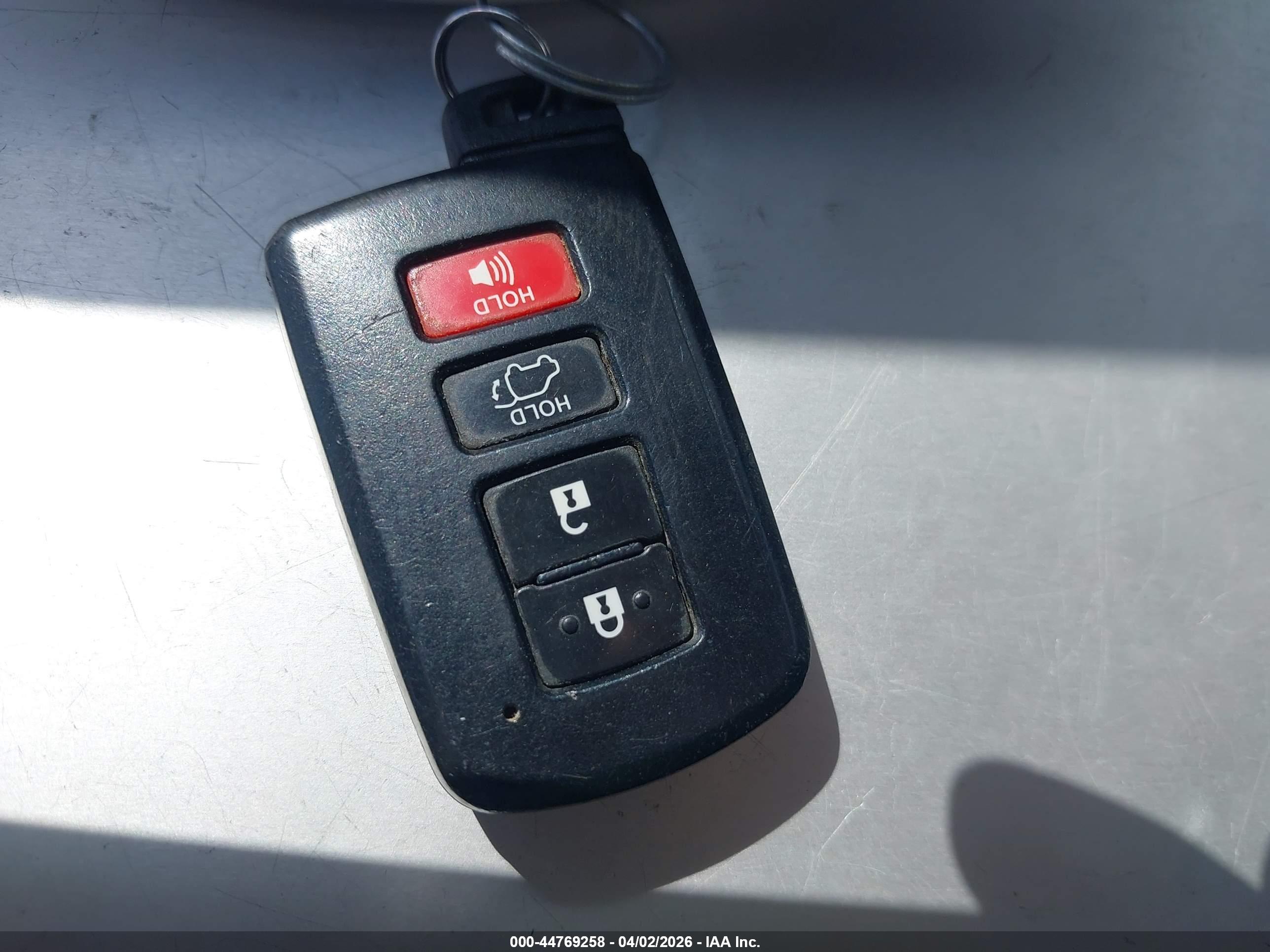 TOYOTA HIGHLANDER image 11