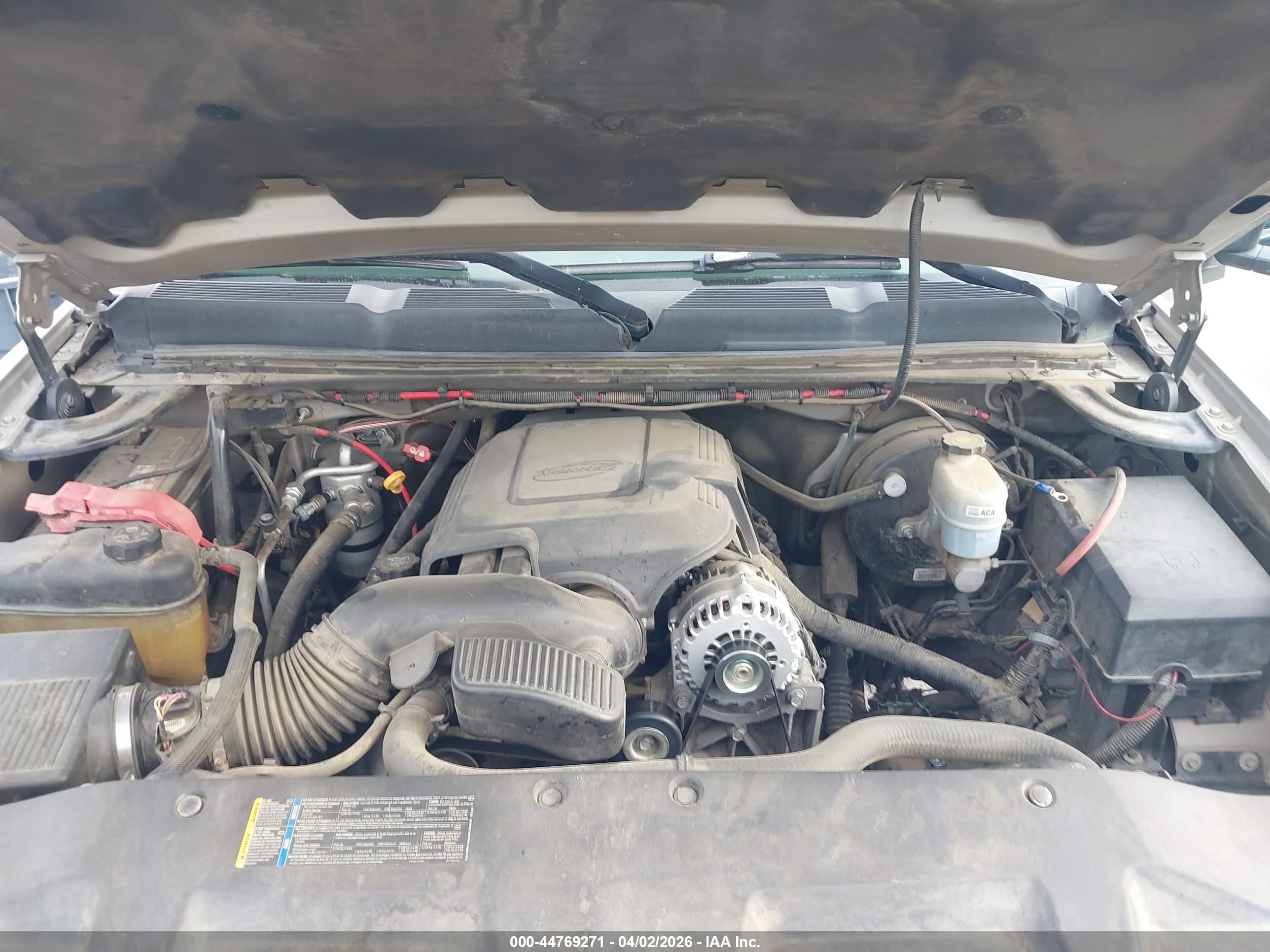 CHEVROLET SILVERADO image 10