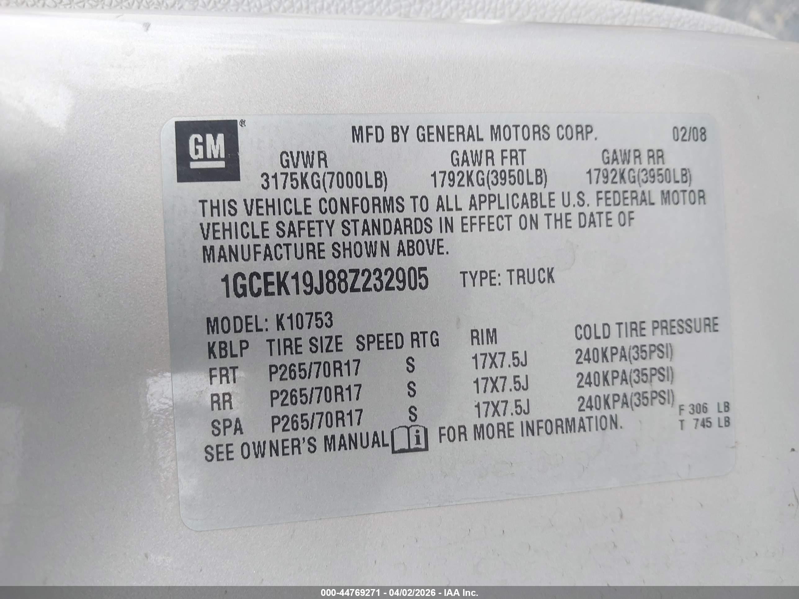 CHEVROLET SILVERADO image 9