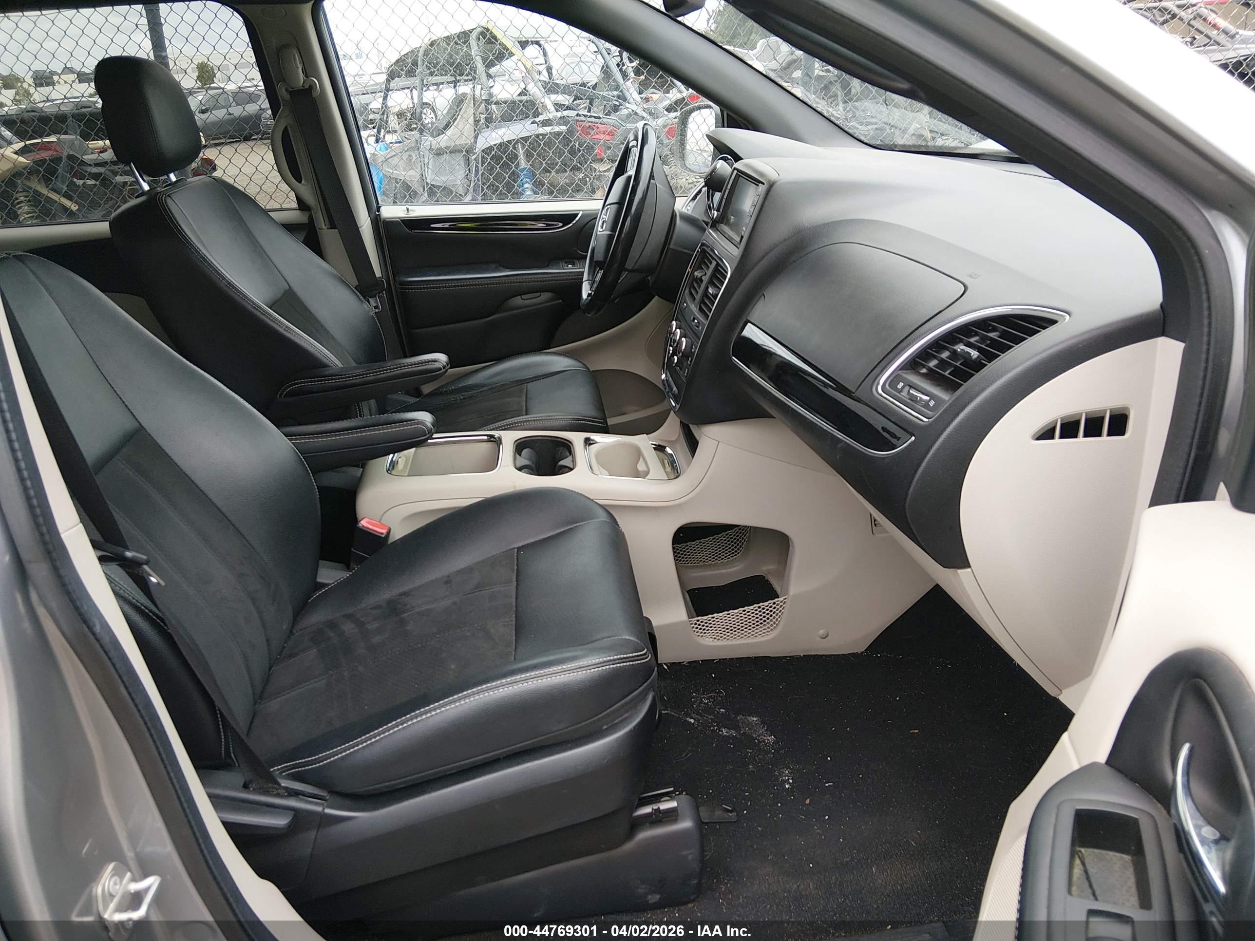 DODGE GRAND image 5