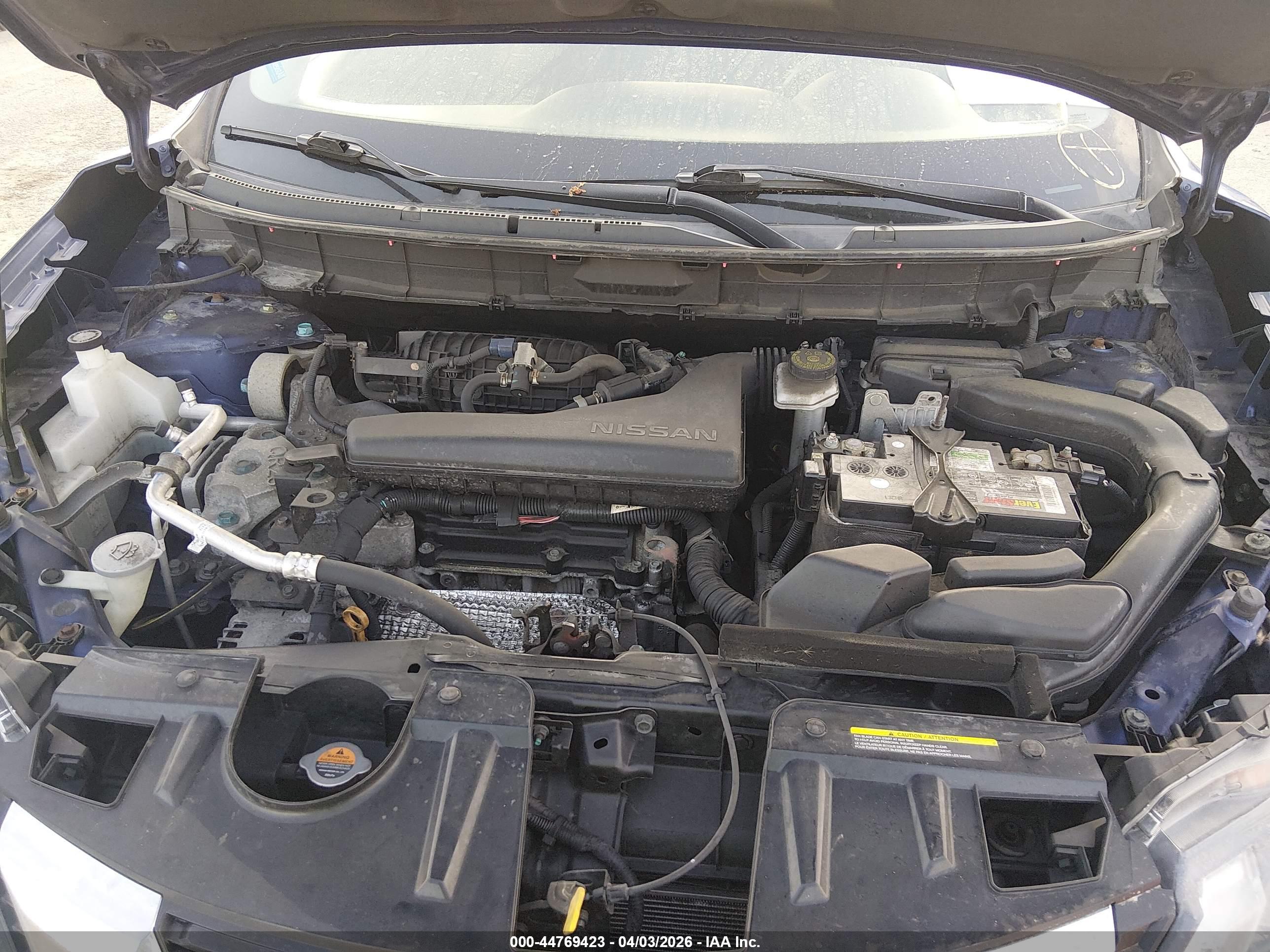 NISSAN ROGUE image 10