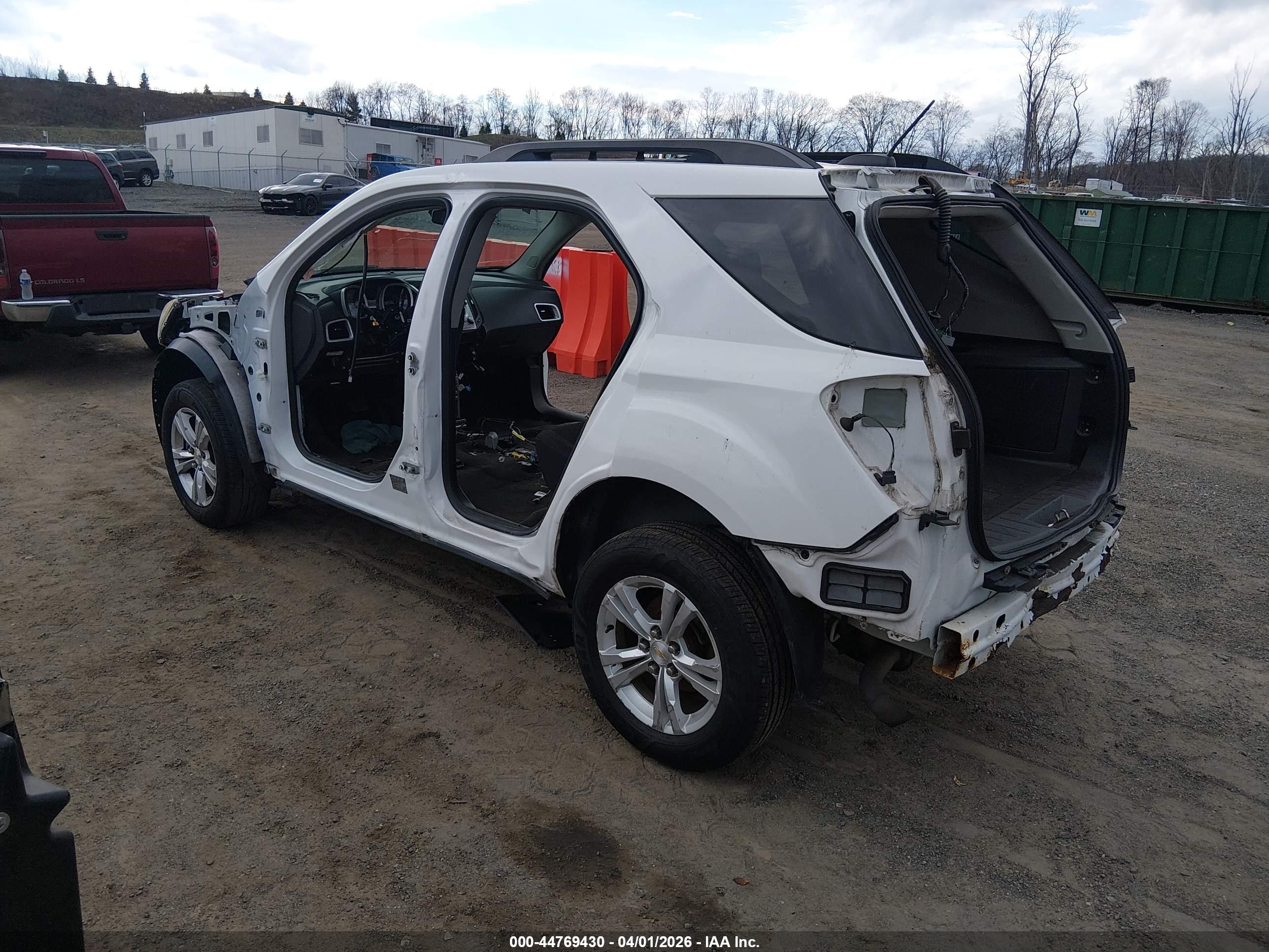 CHEVROLET EQUINOX image 3