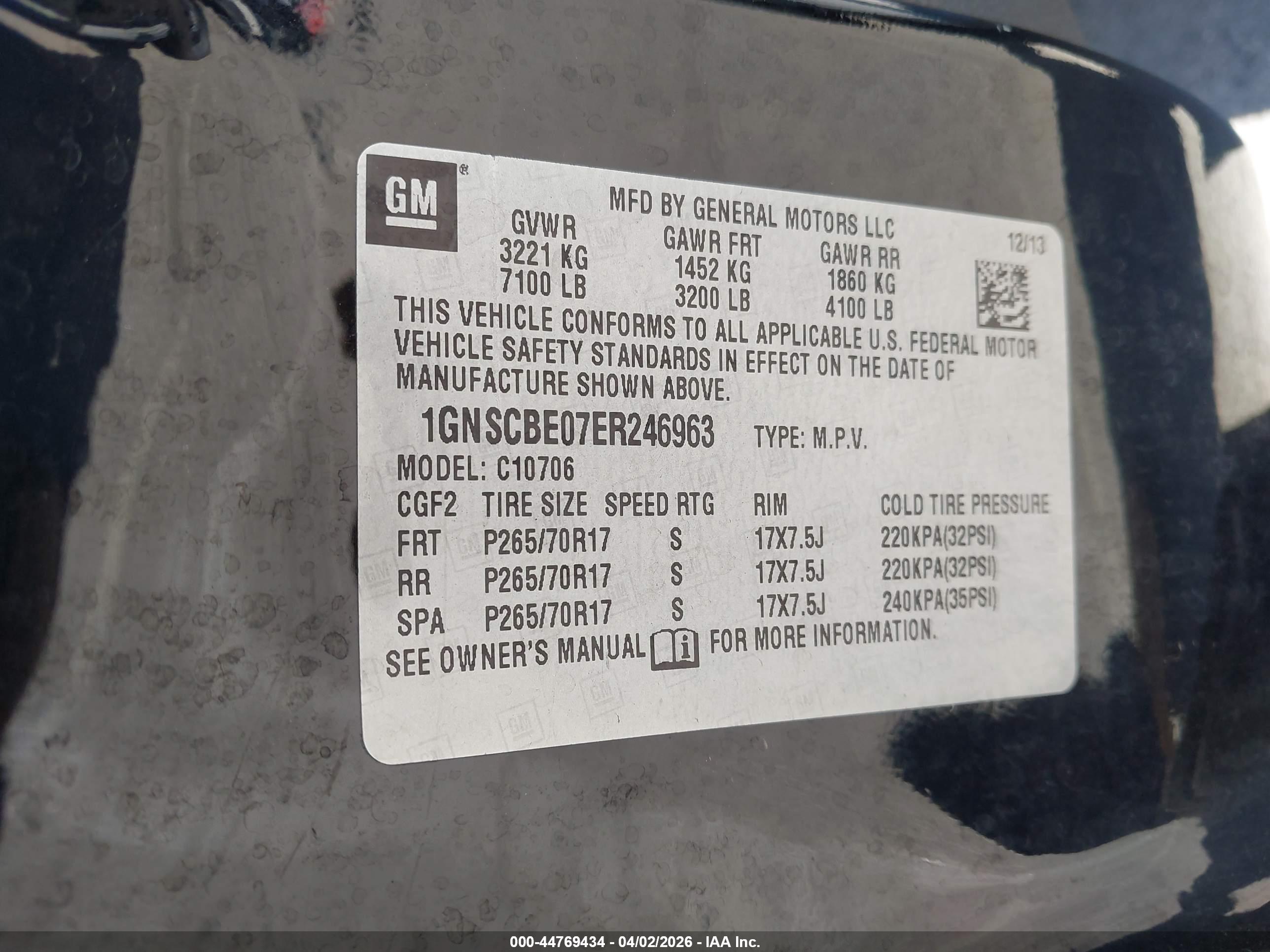 CHEVROLET TAHOE image 9
