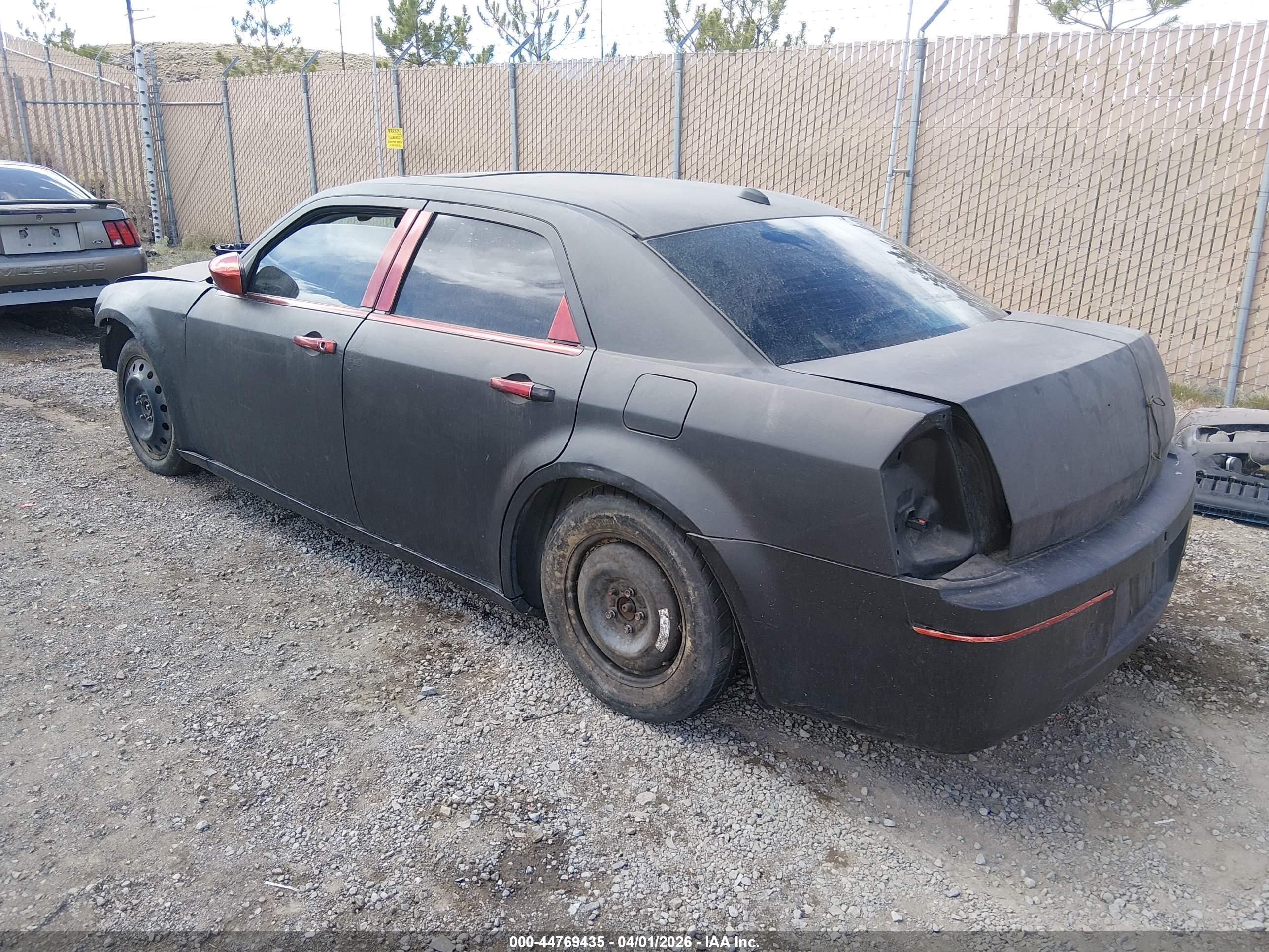 CHRYSLER 300 image 3