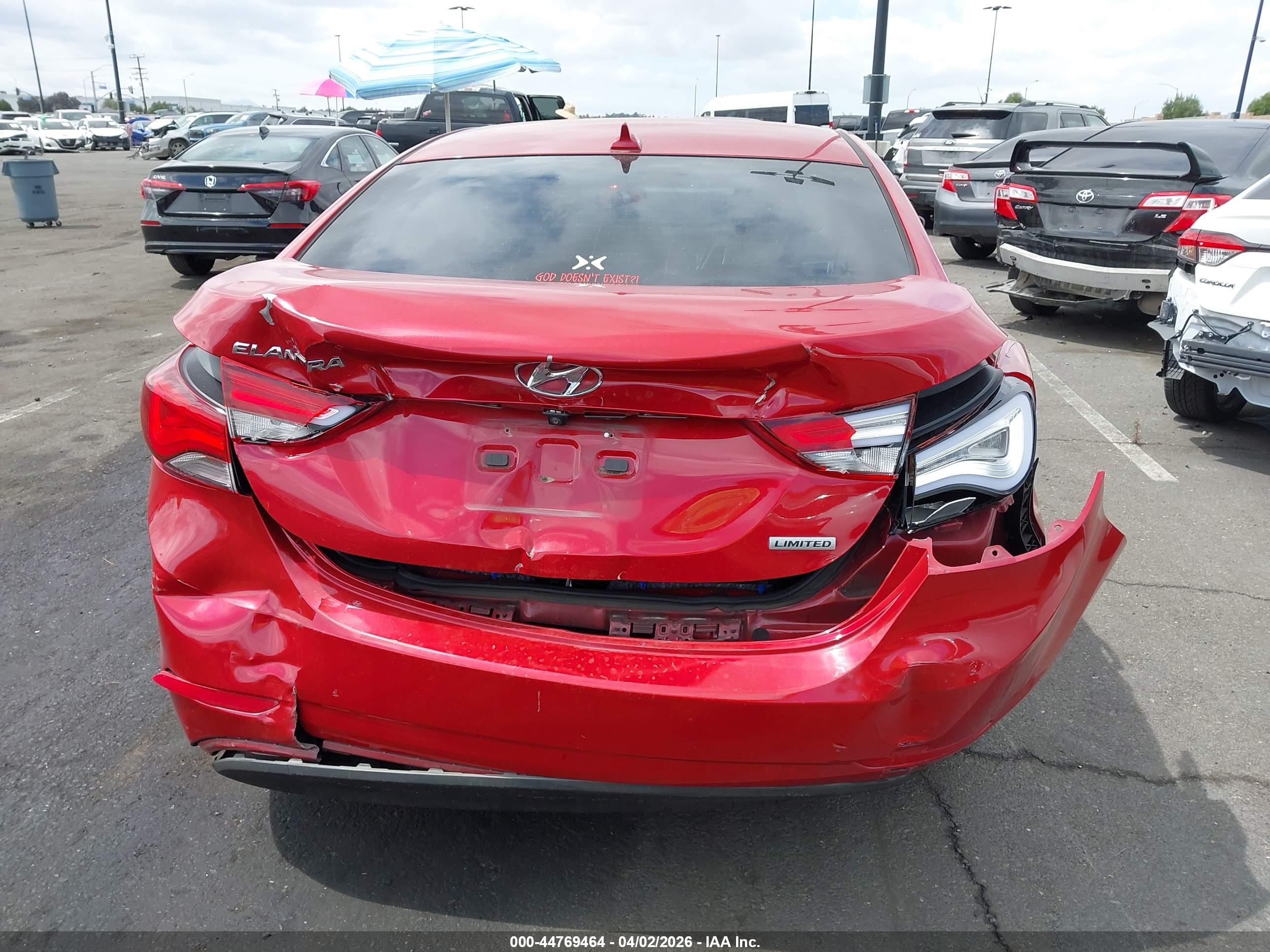 HYUNDAI ELANTRA image 6