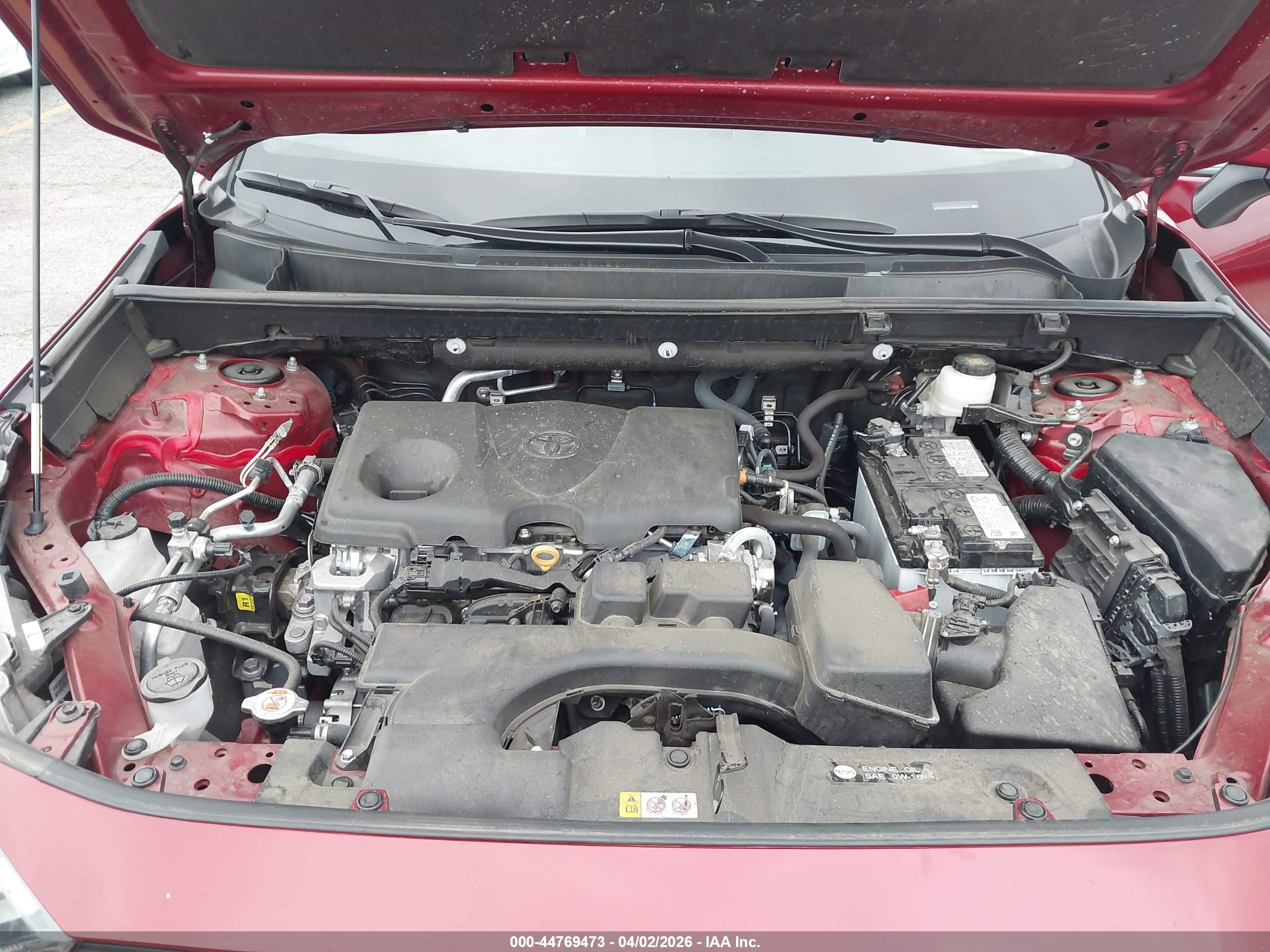 TOYOTA RAV4 image 10