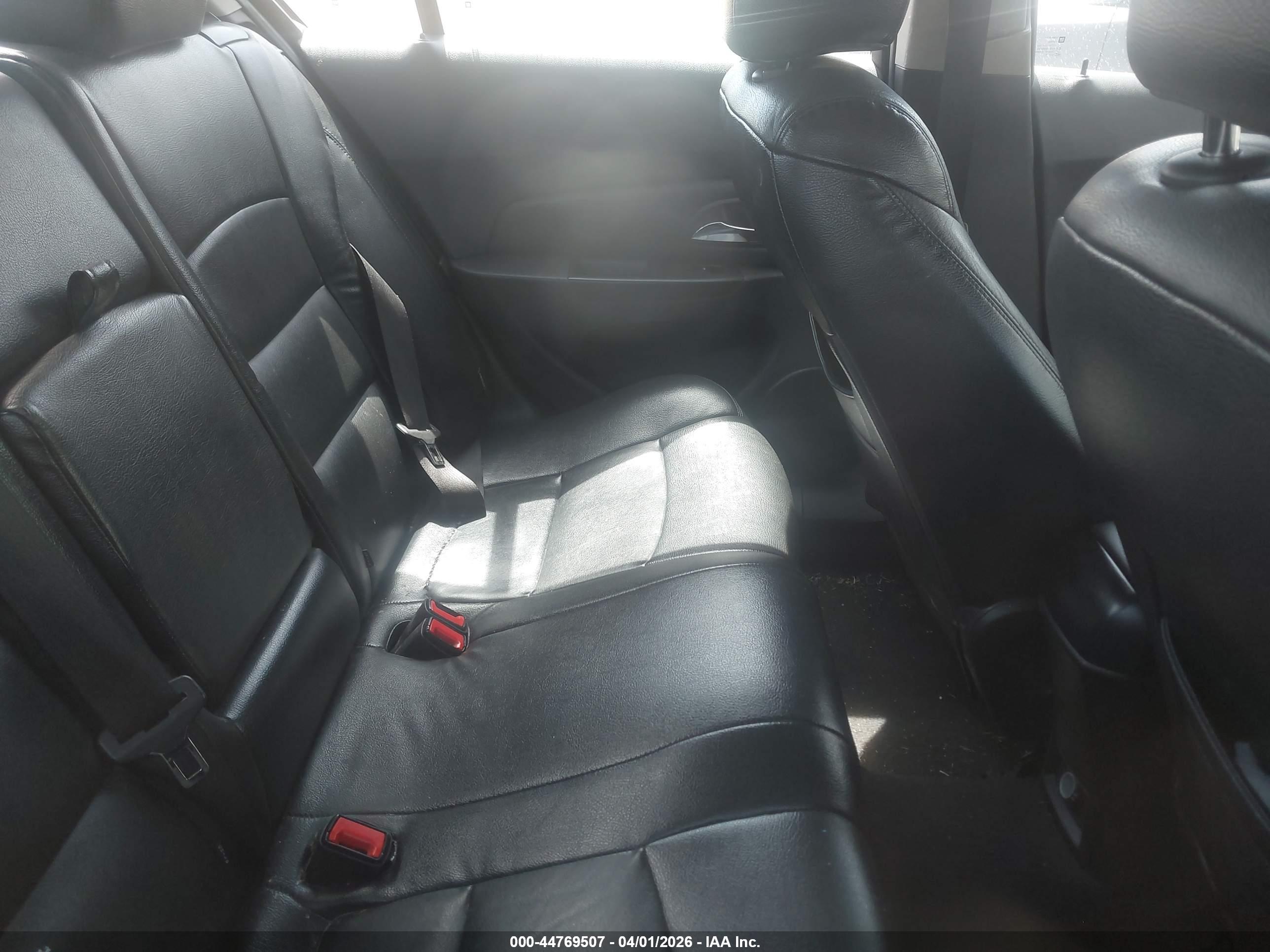 CHEVROLET CRUZE image 8