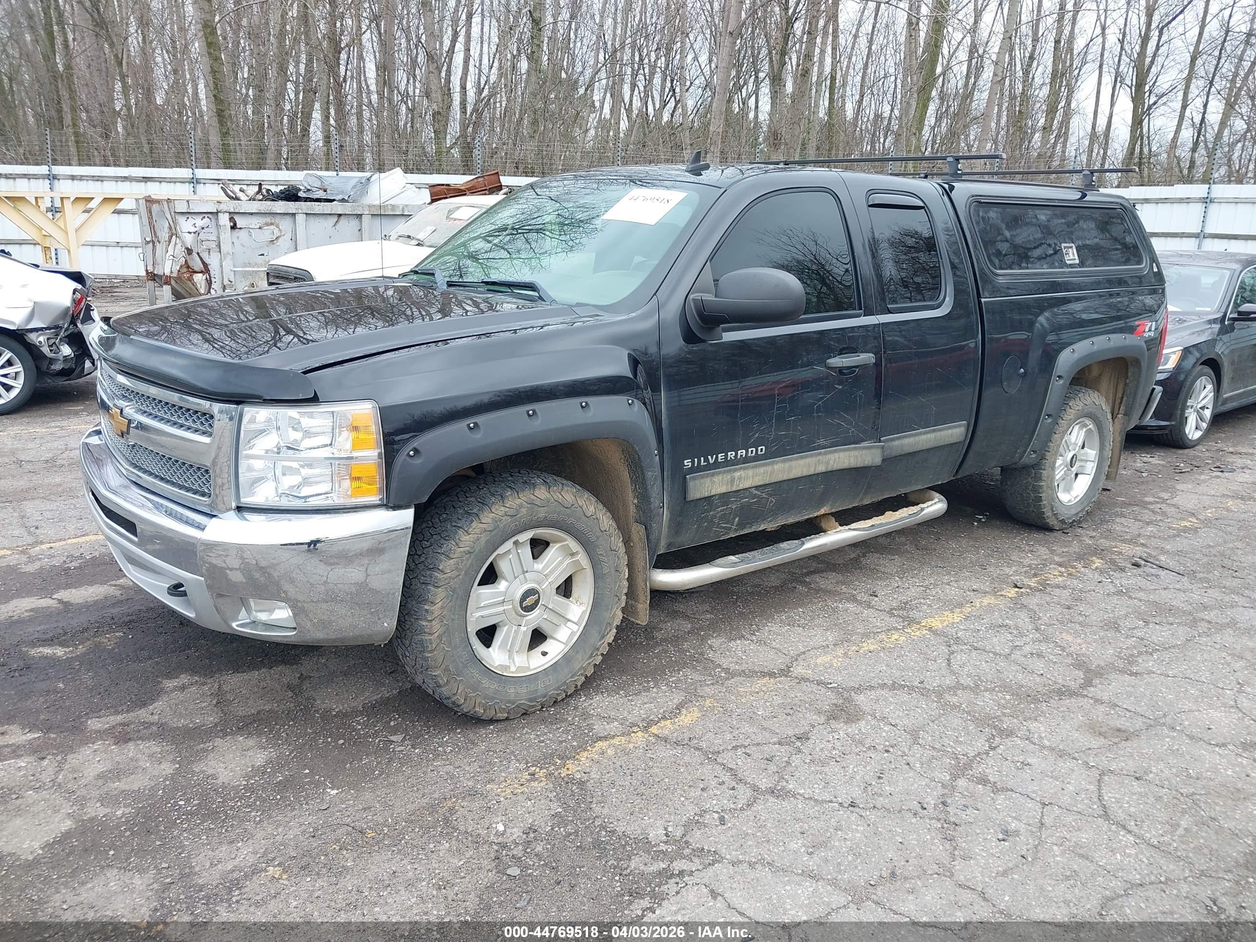 CHEVROLET SILVERADO image 2