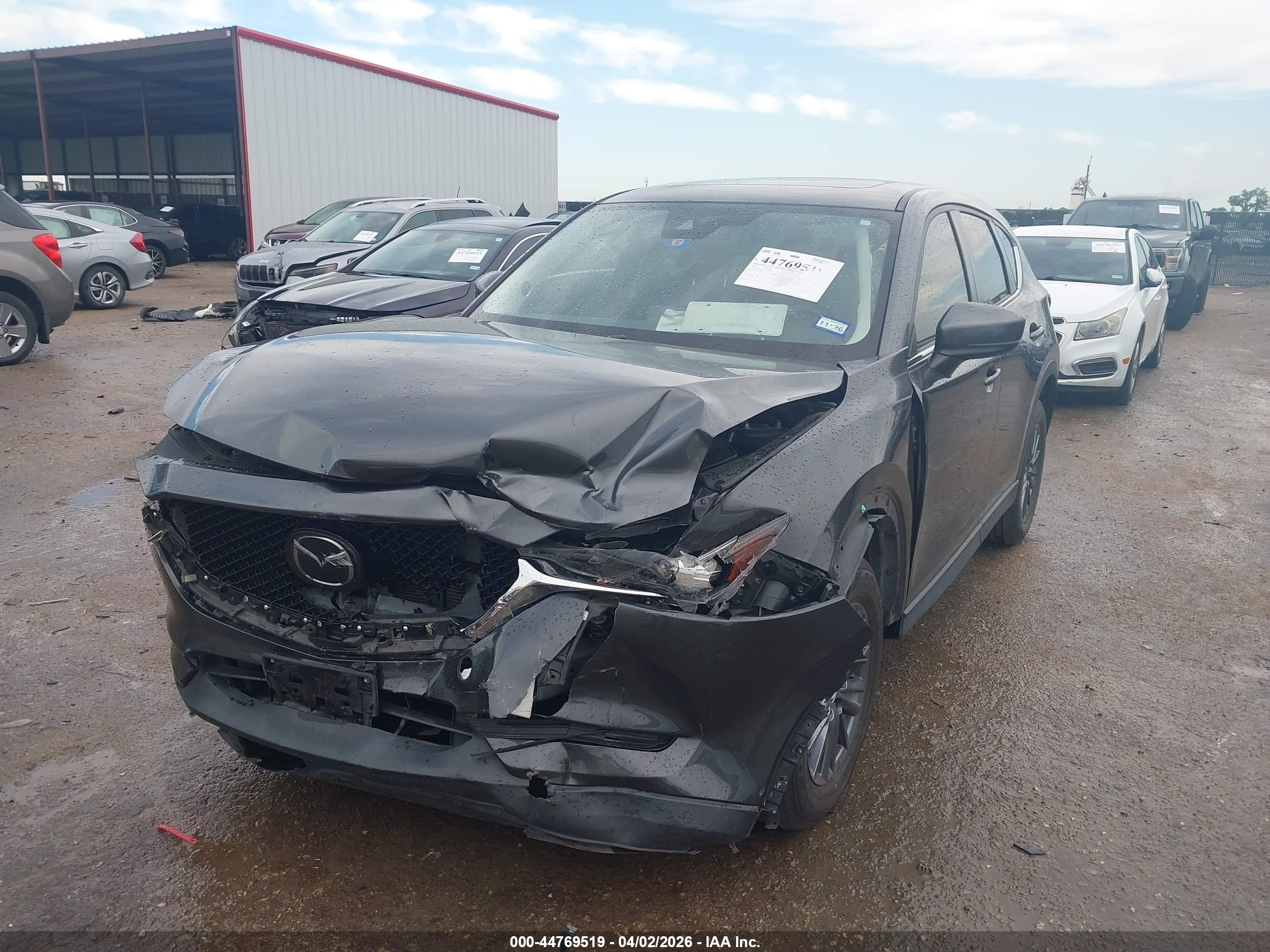 MAZDA CX-5 image 2