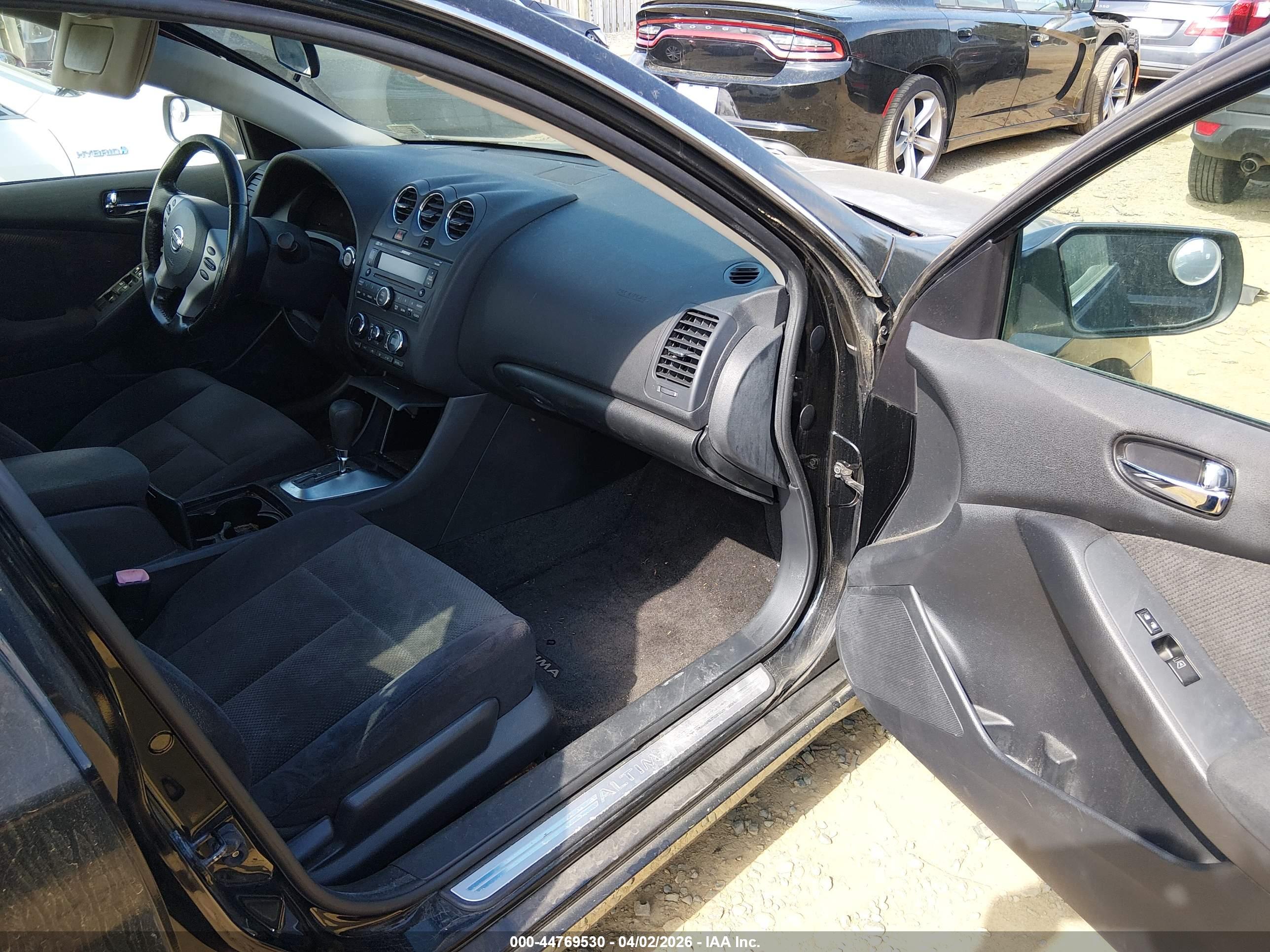 NISSAN ALTIMA image 5