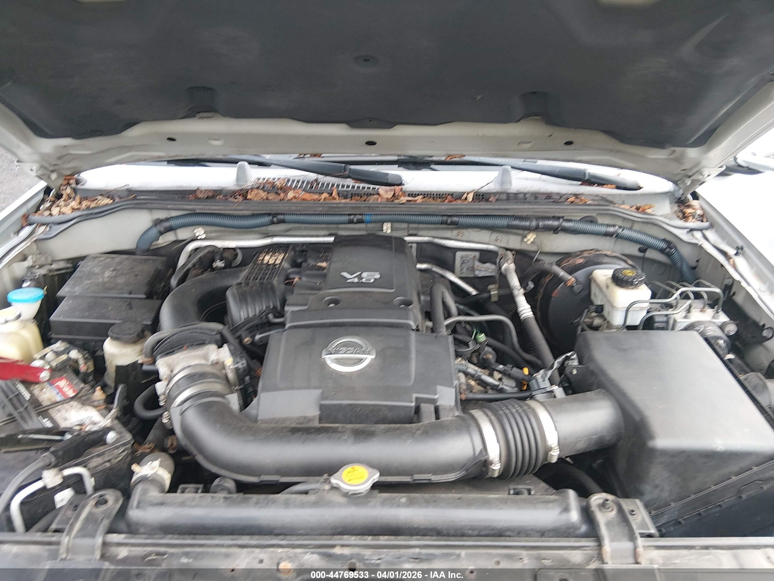 NISSAN FRONTIER image 10