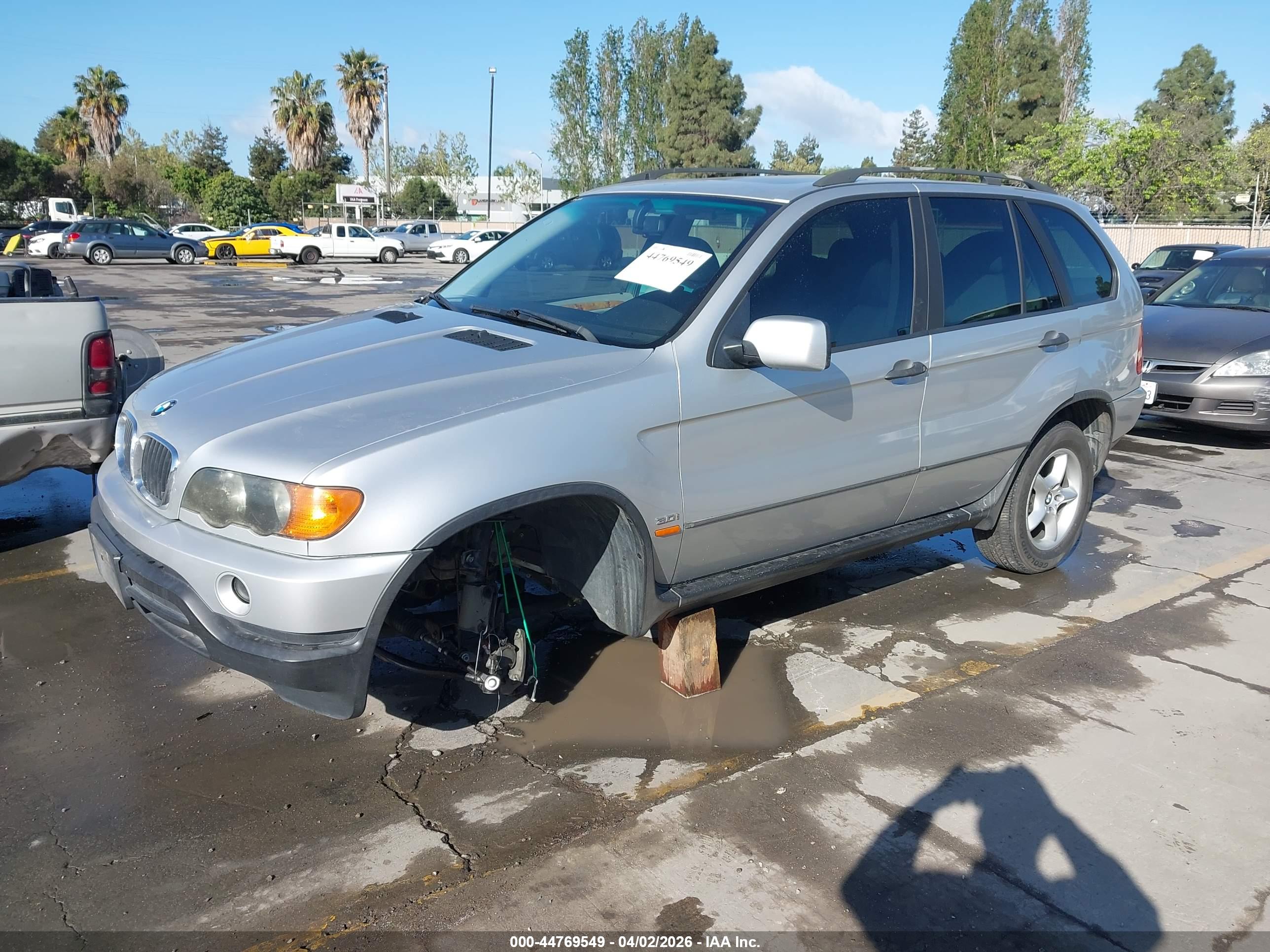 BMW X5 image 2
