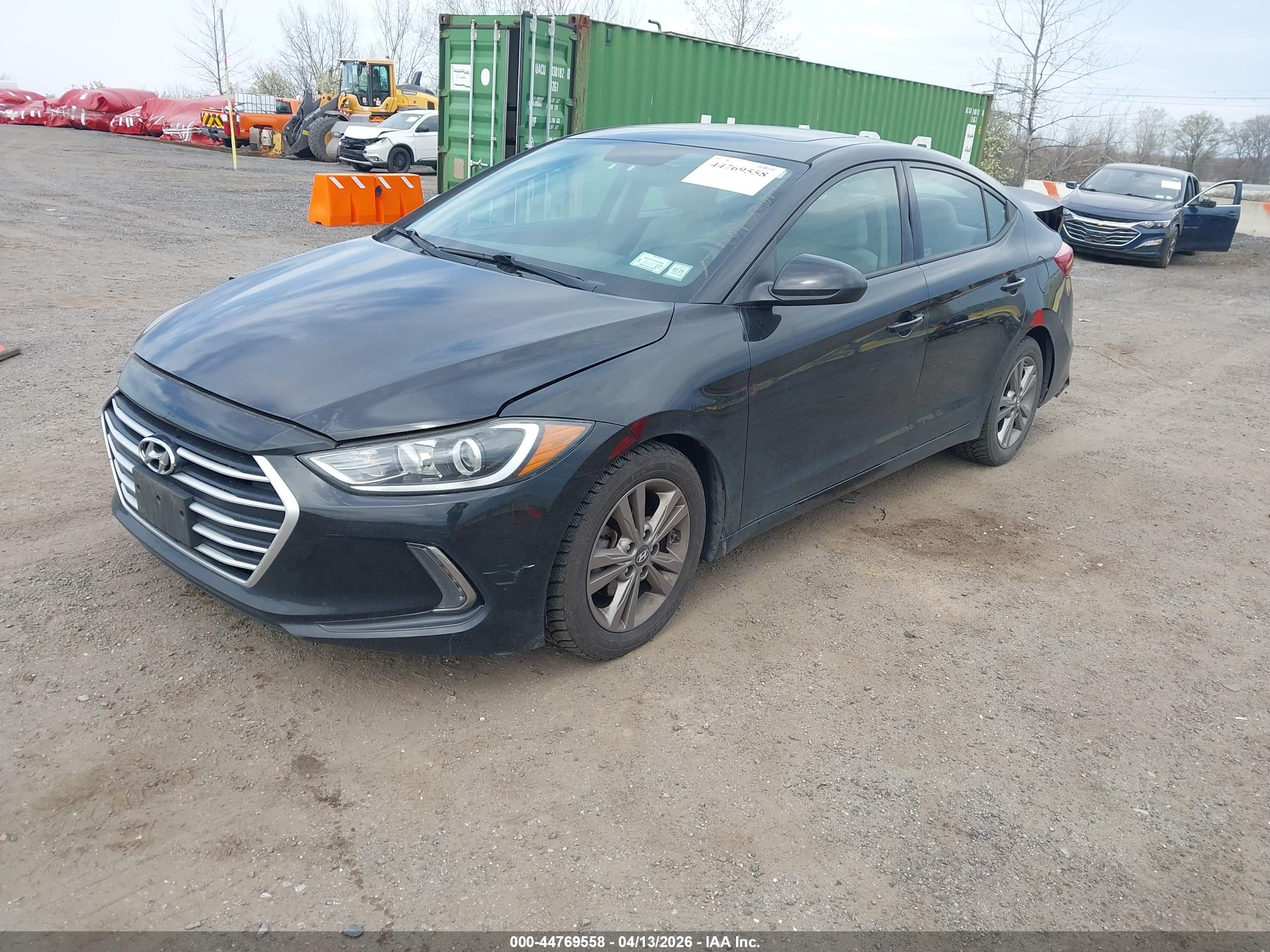 HYUNDAI ELANTRA image 2