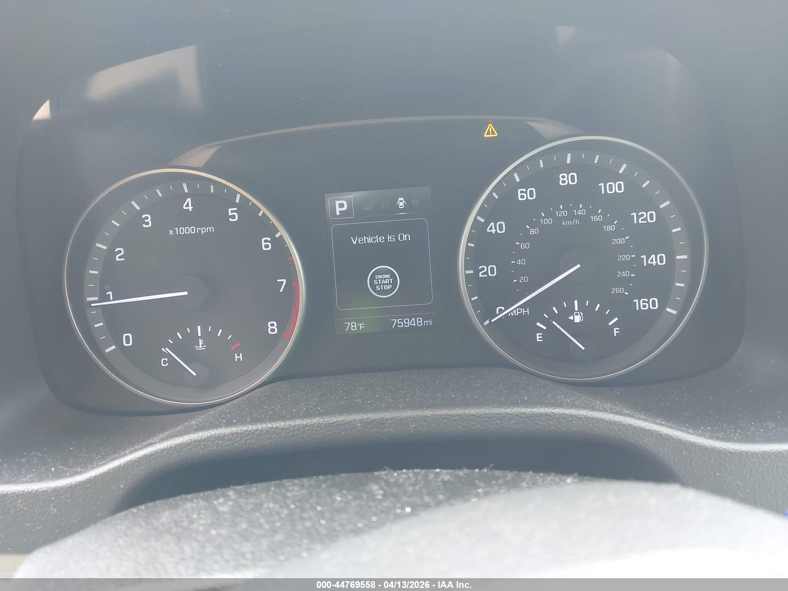 HYUNDAI ELANTRA image 7