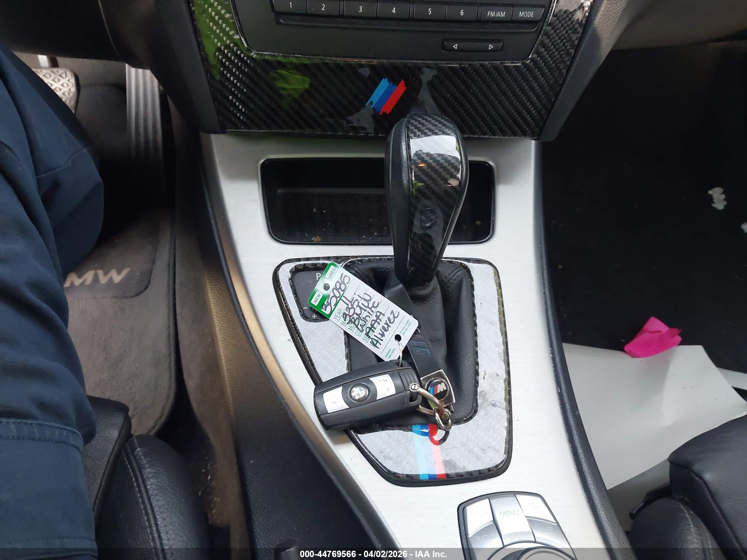 BMW 335I image 11