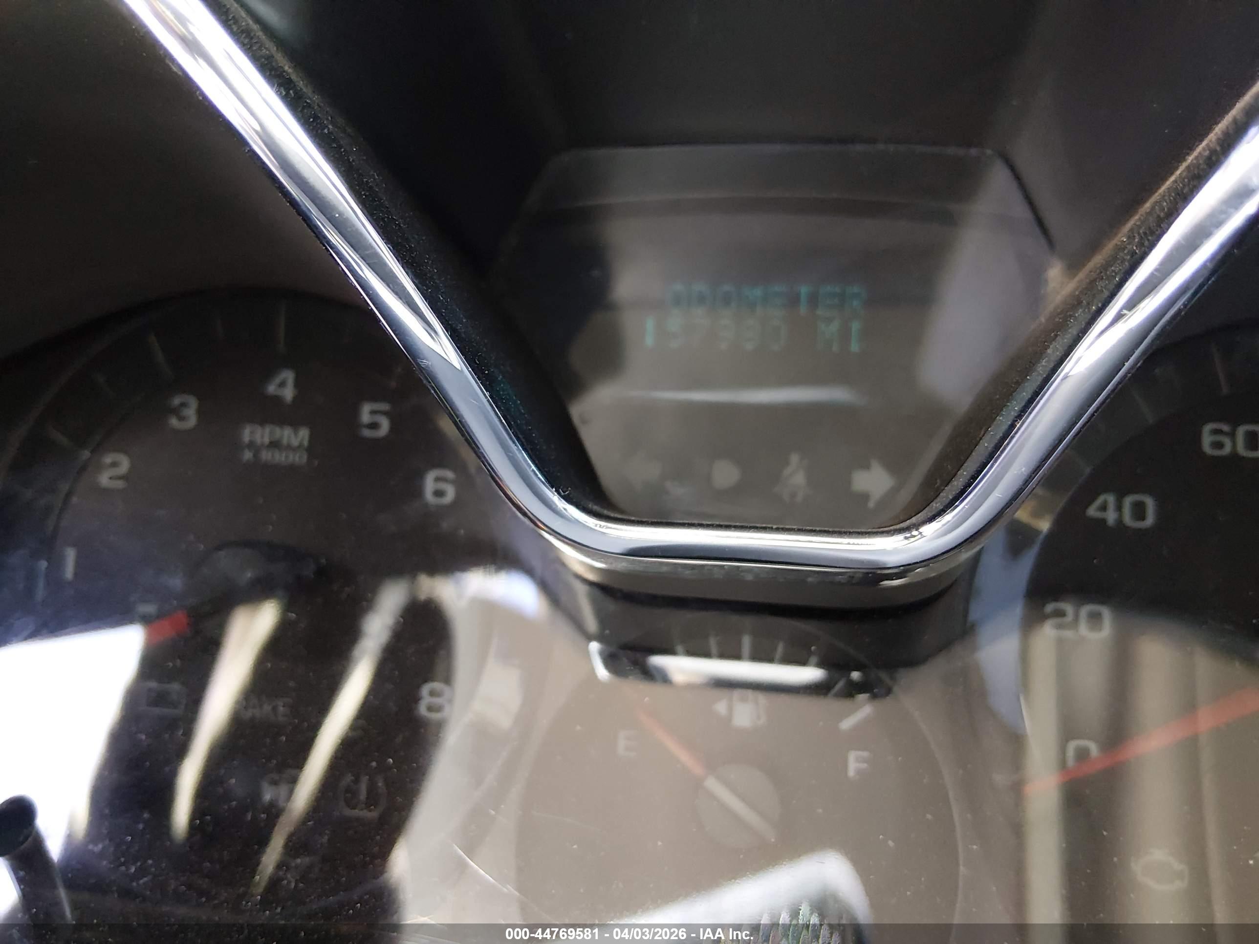 CHEVROLET TRAVERSE image 7