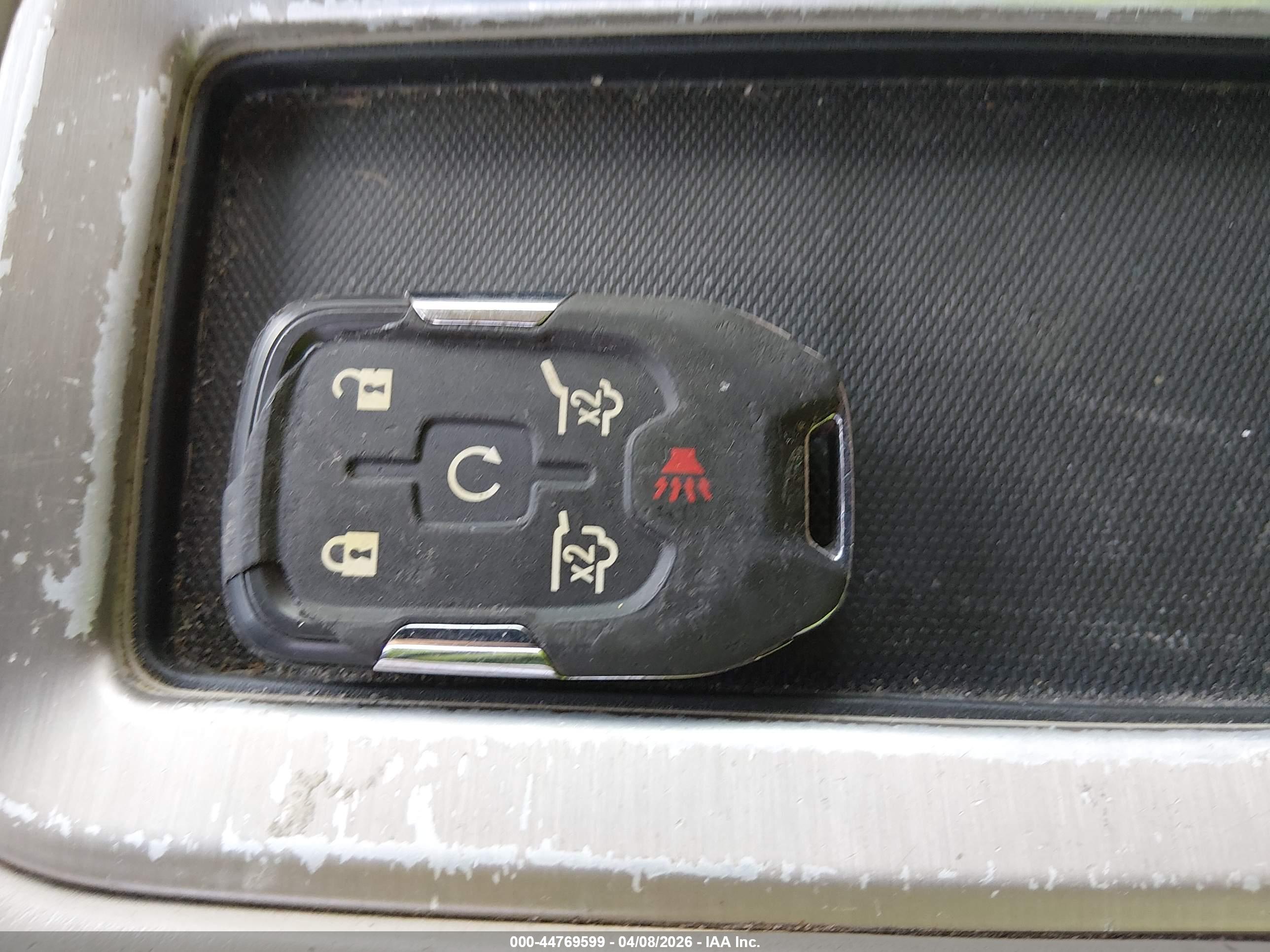 GMC YUKON image 11
