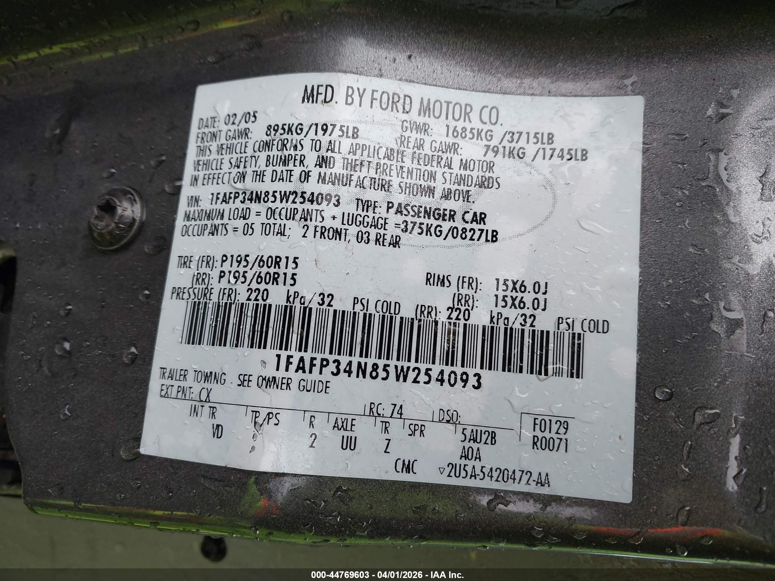 FORD FOCUS image 9
