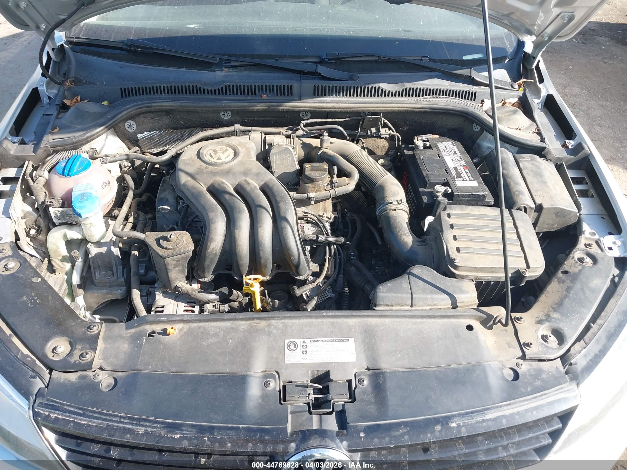 VOLKSWAGEN JETTA image 10