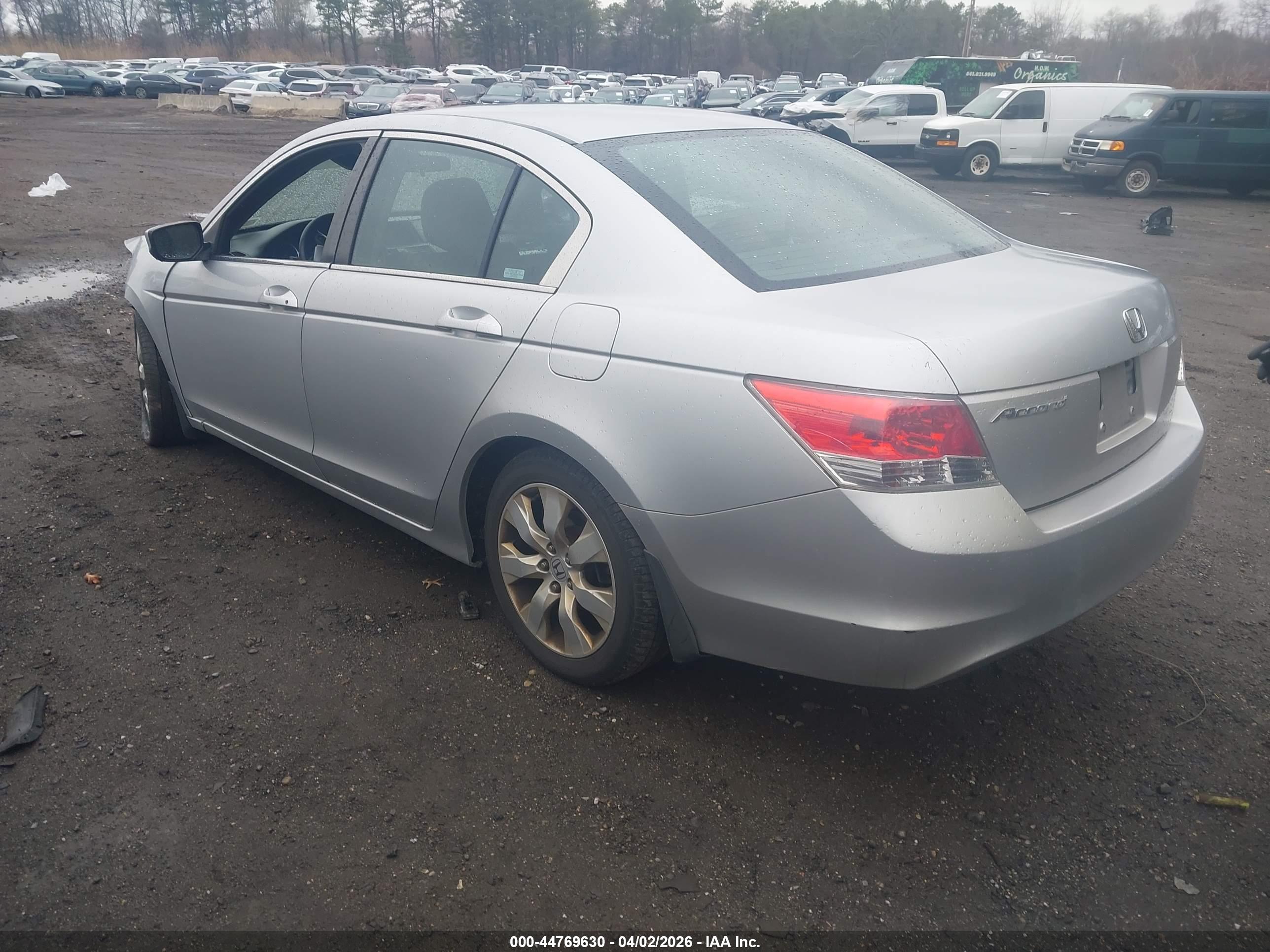 HONDA ACCORD image 3