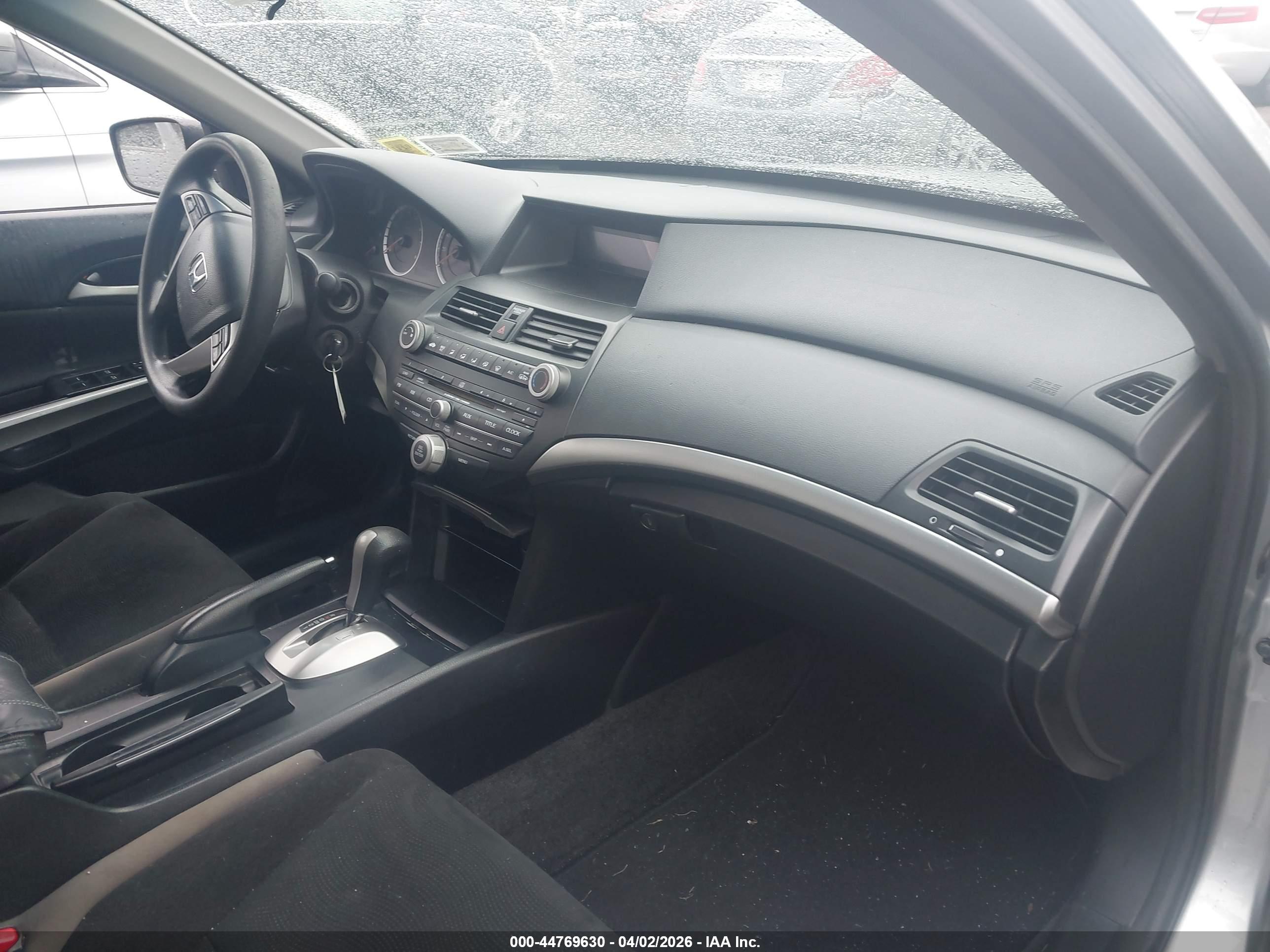 HONDA ACCORD image 5