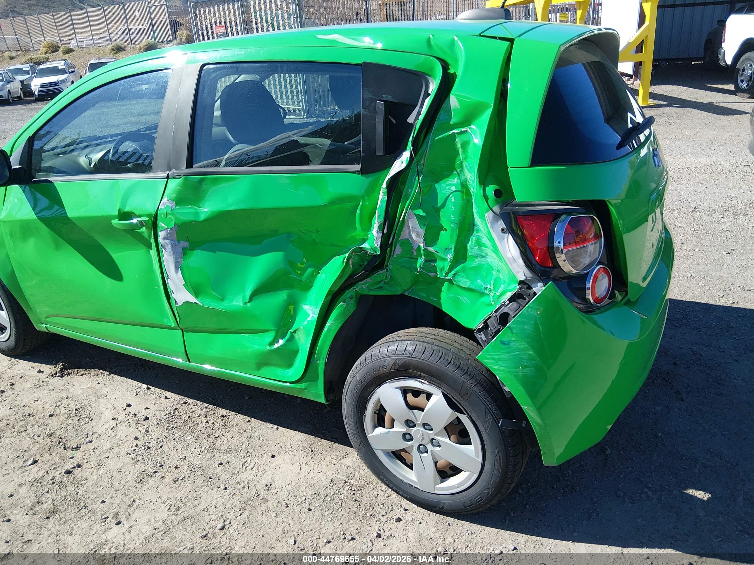 CHEVROLET SONIC image 6