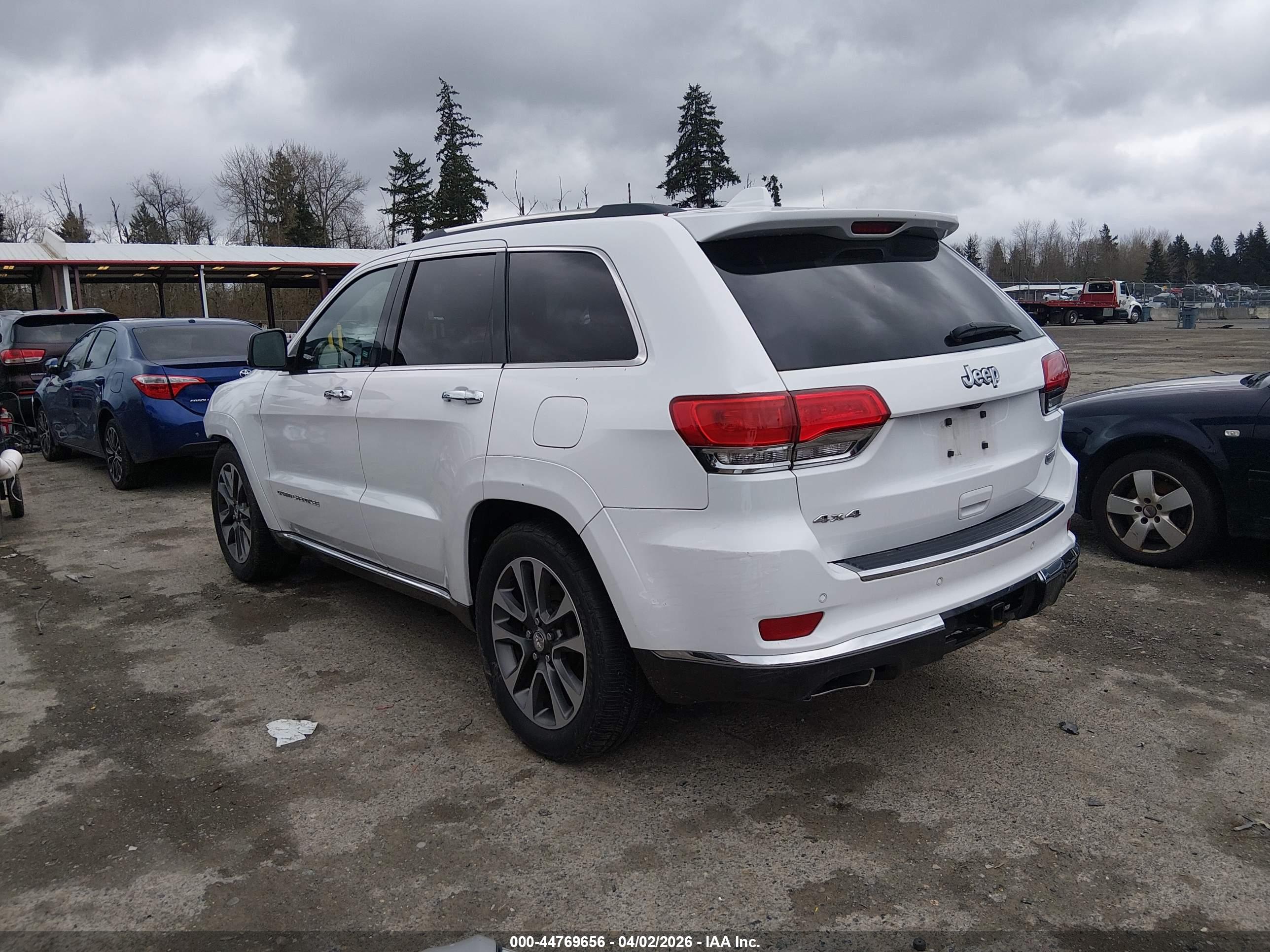 JEEP GRAND image 3