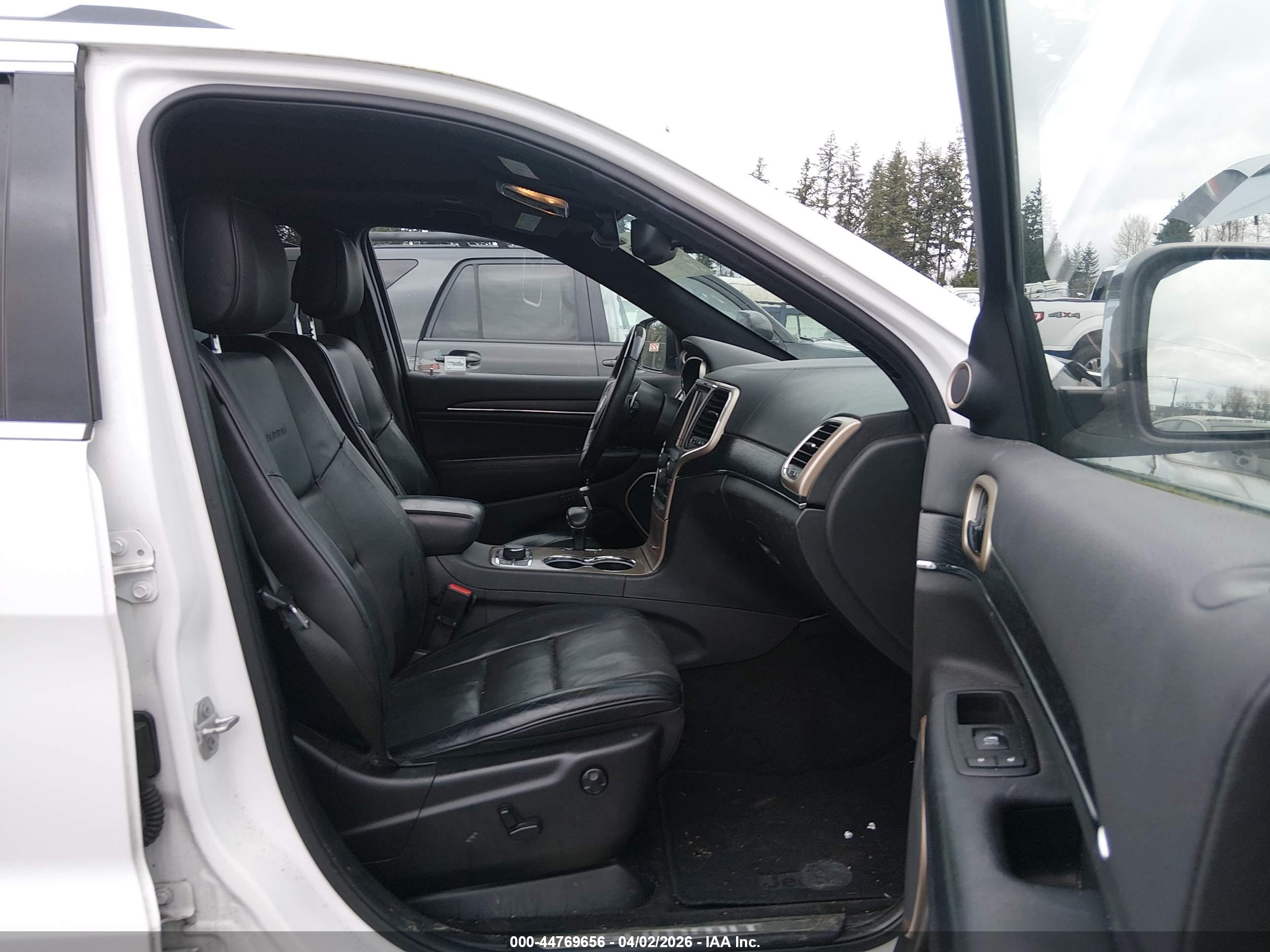 JEEP GRAND image 5