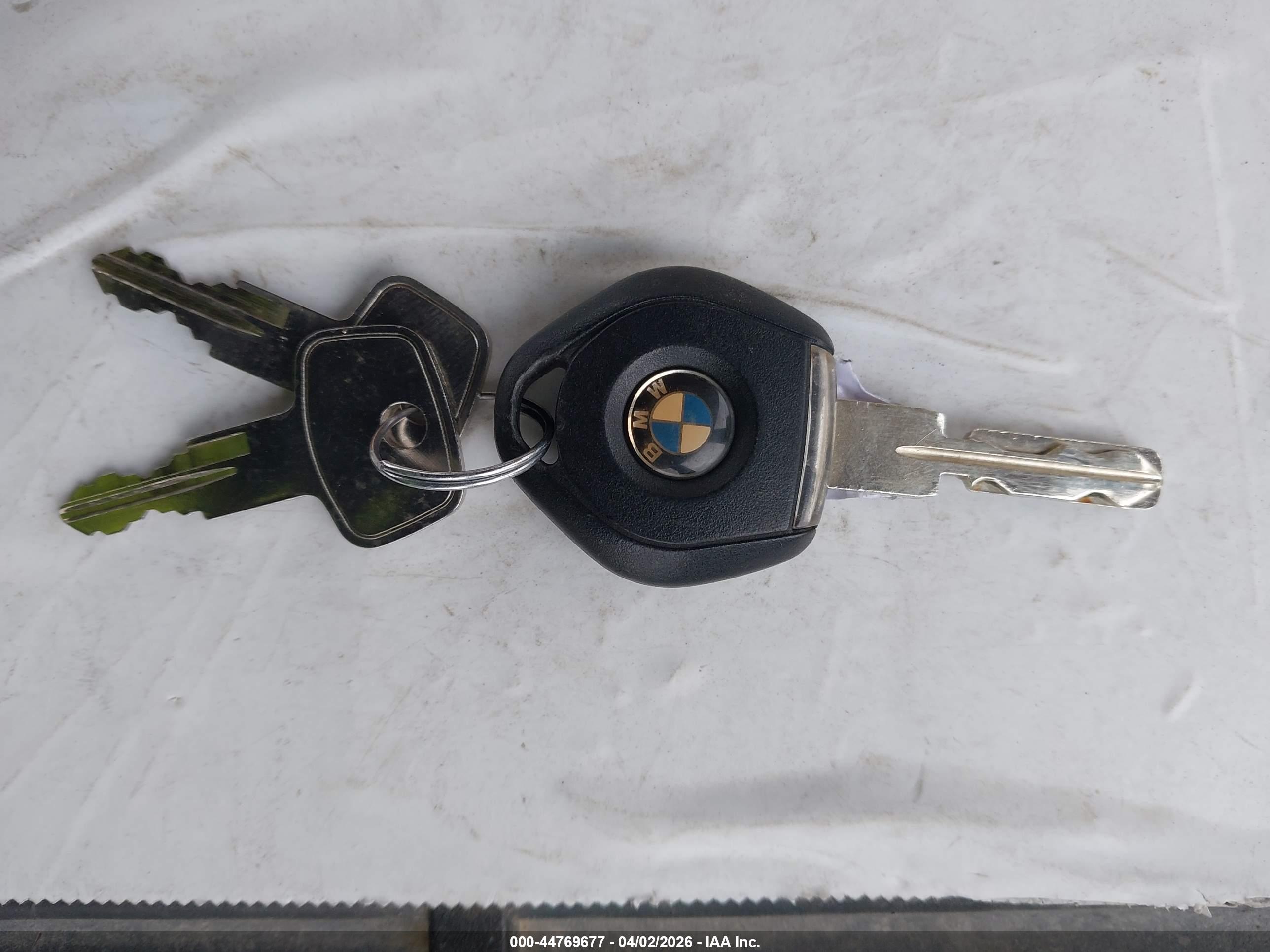 BMW 318 image 11