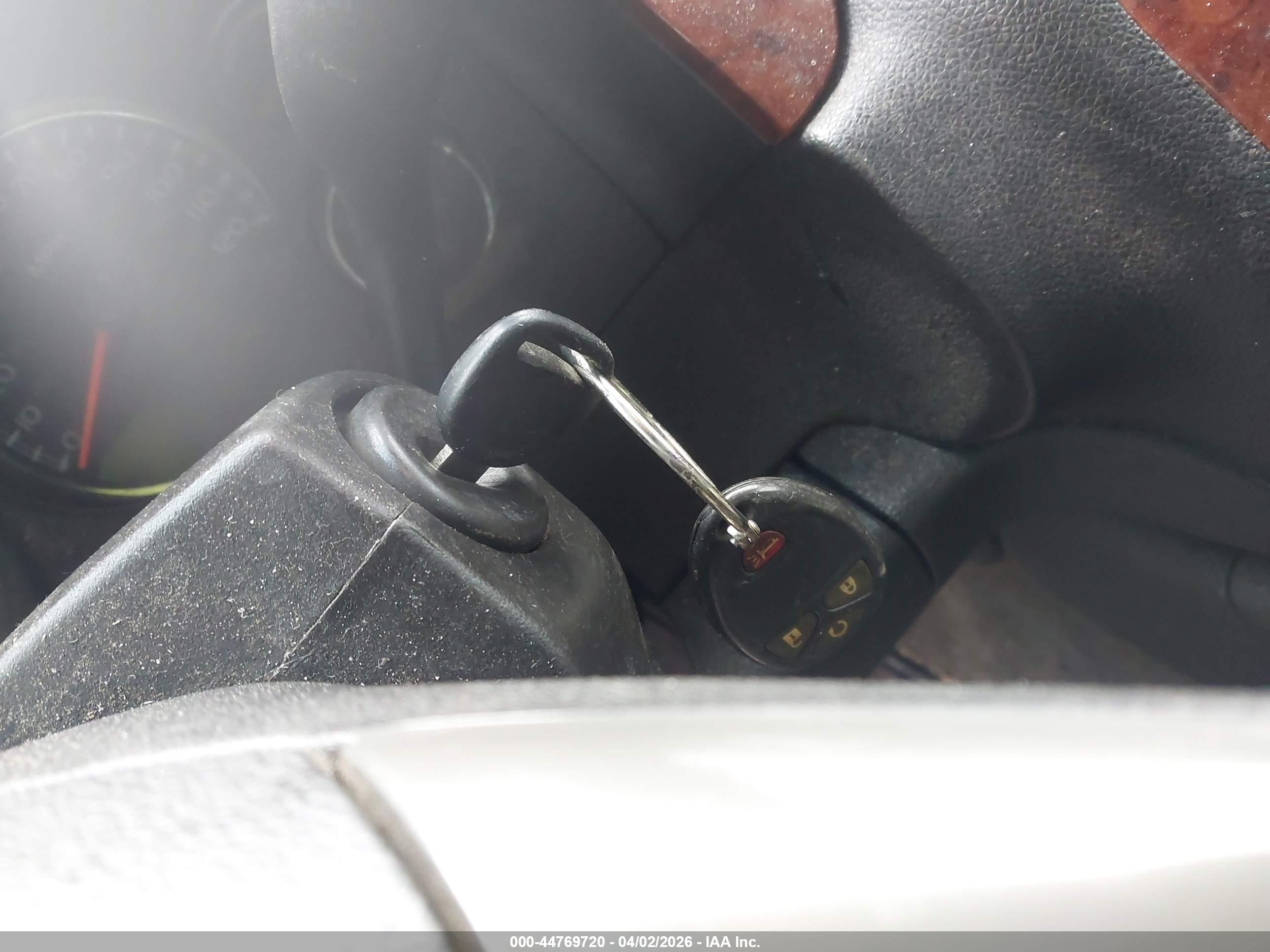 CHEVROLET AVALANCHE image 11