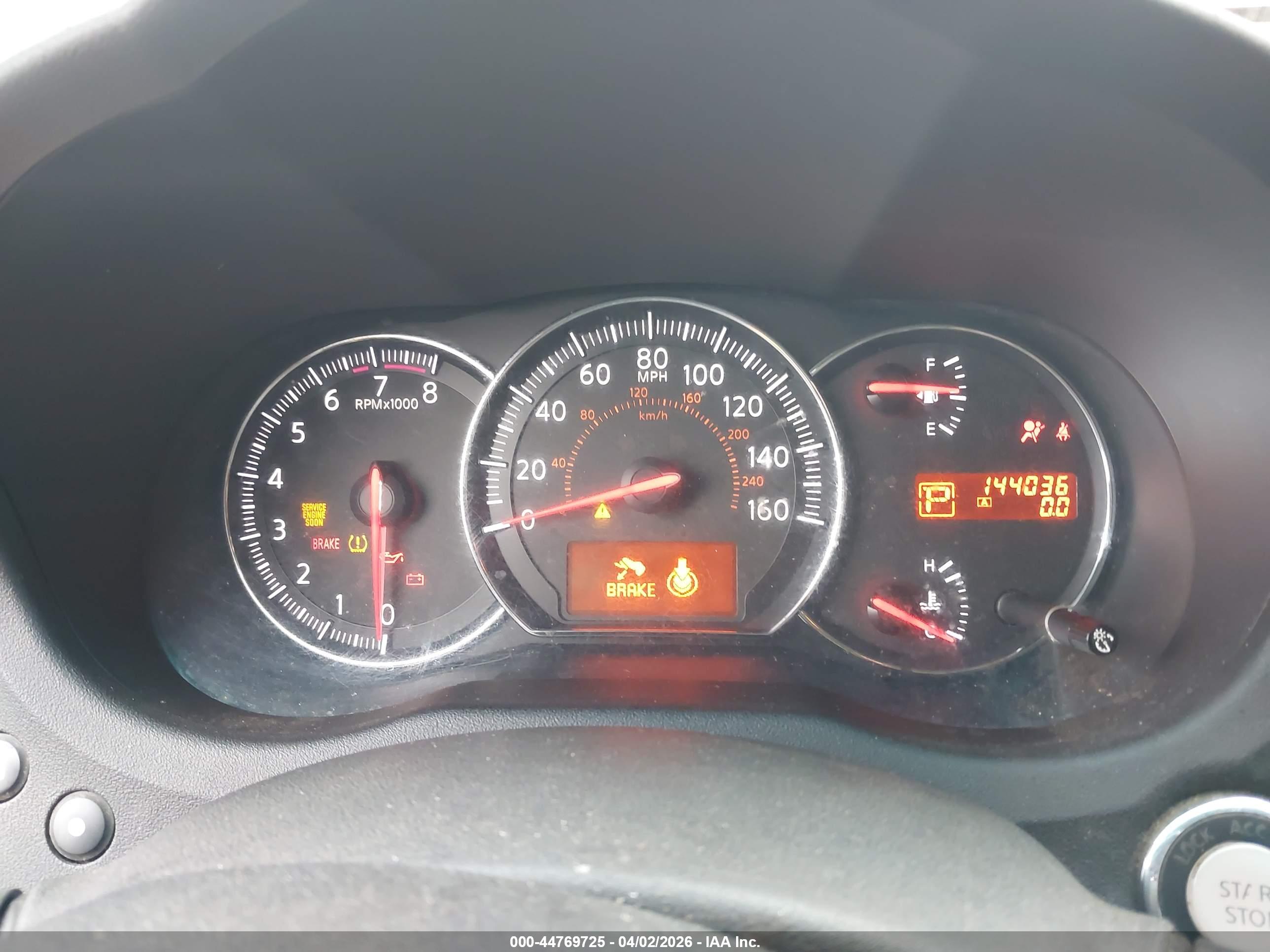 NISSAN MAXIMA image 7
