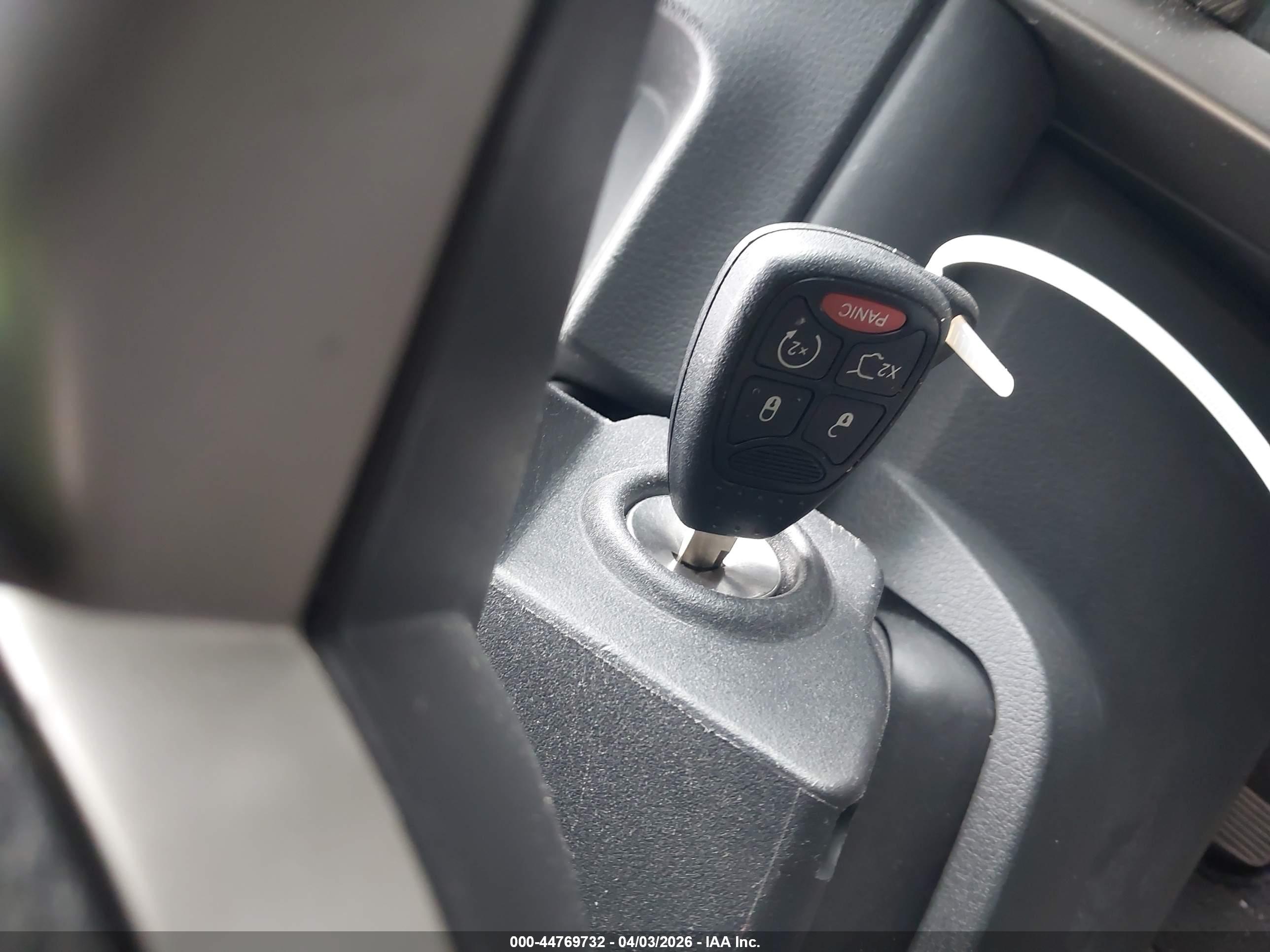 JEEP LIBERTY image 11
