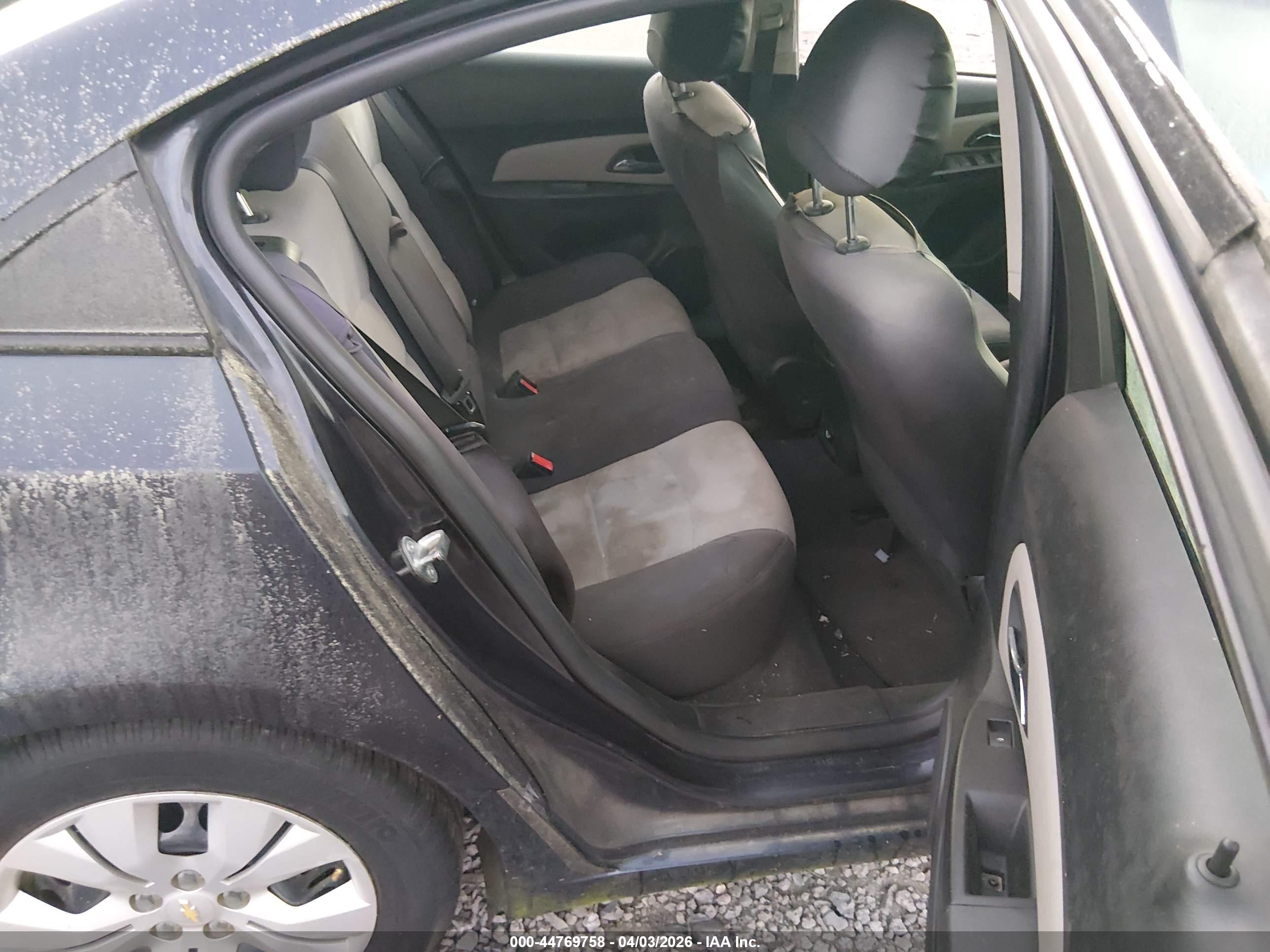 CHEVROLET CRUZE image 8