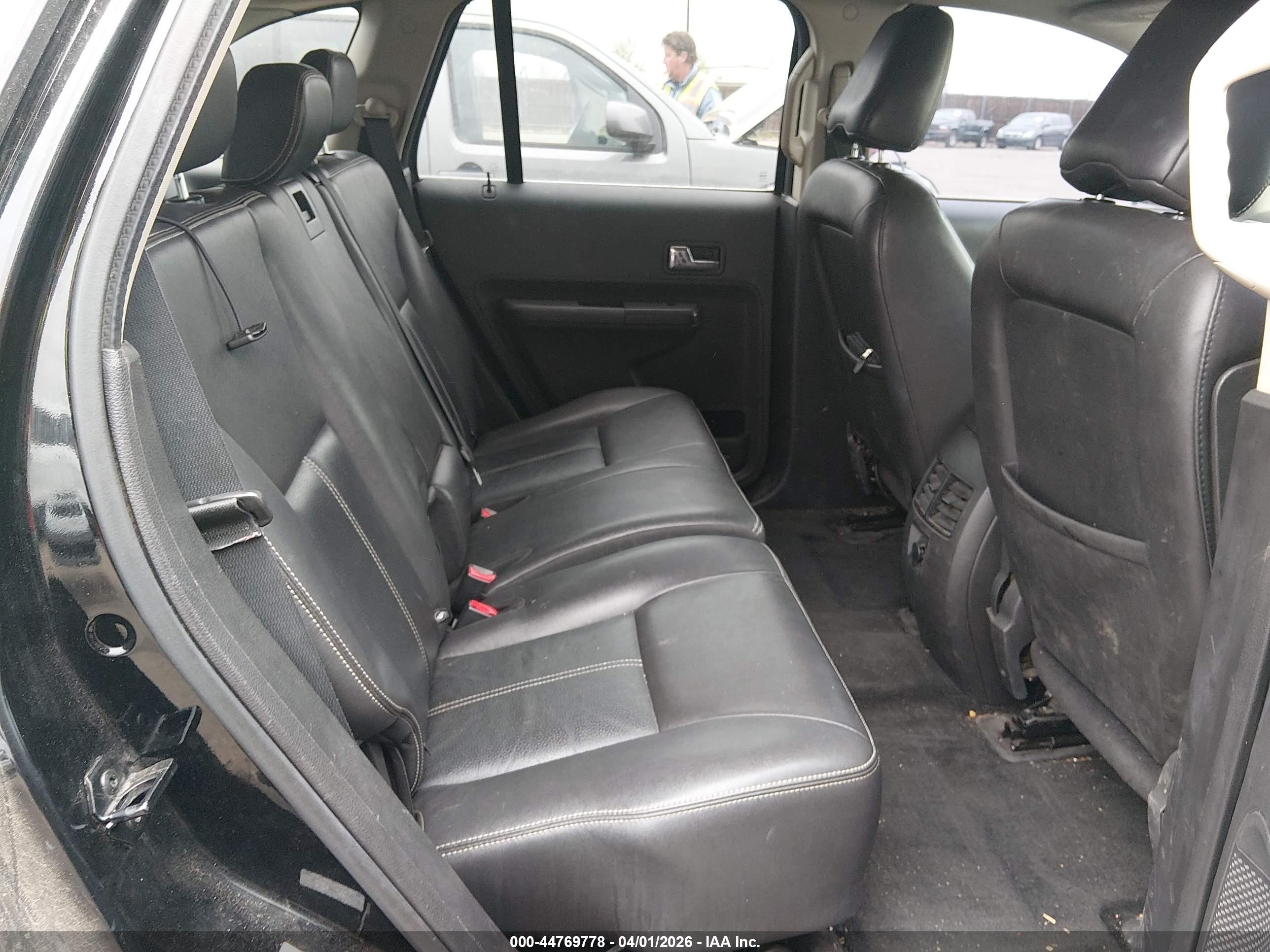 FORD EDGE image 8