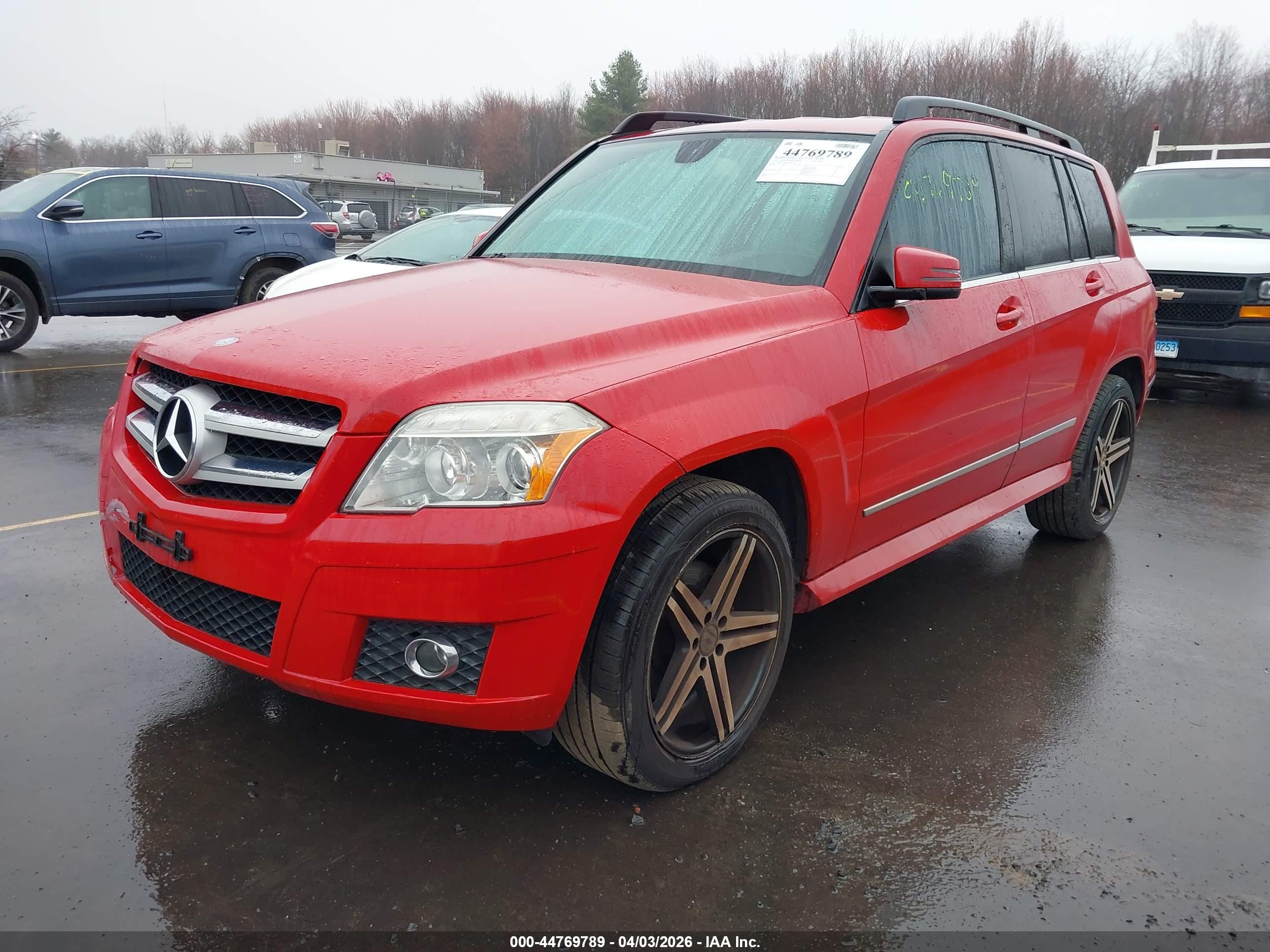 MERCEDES-BENZ GLK image 2