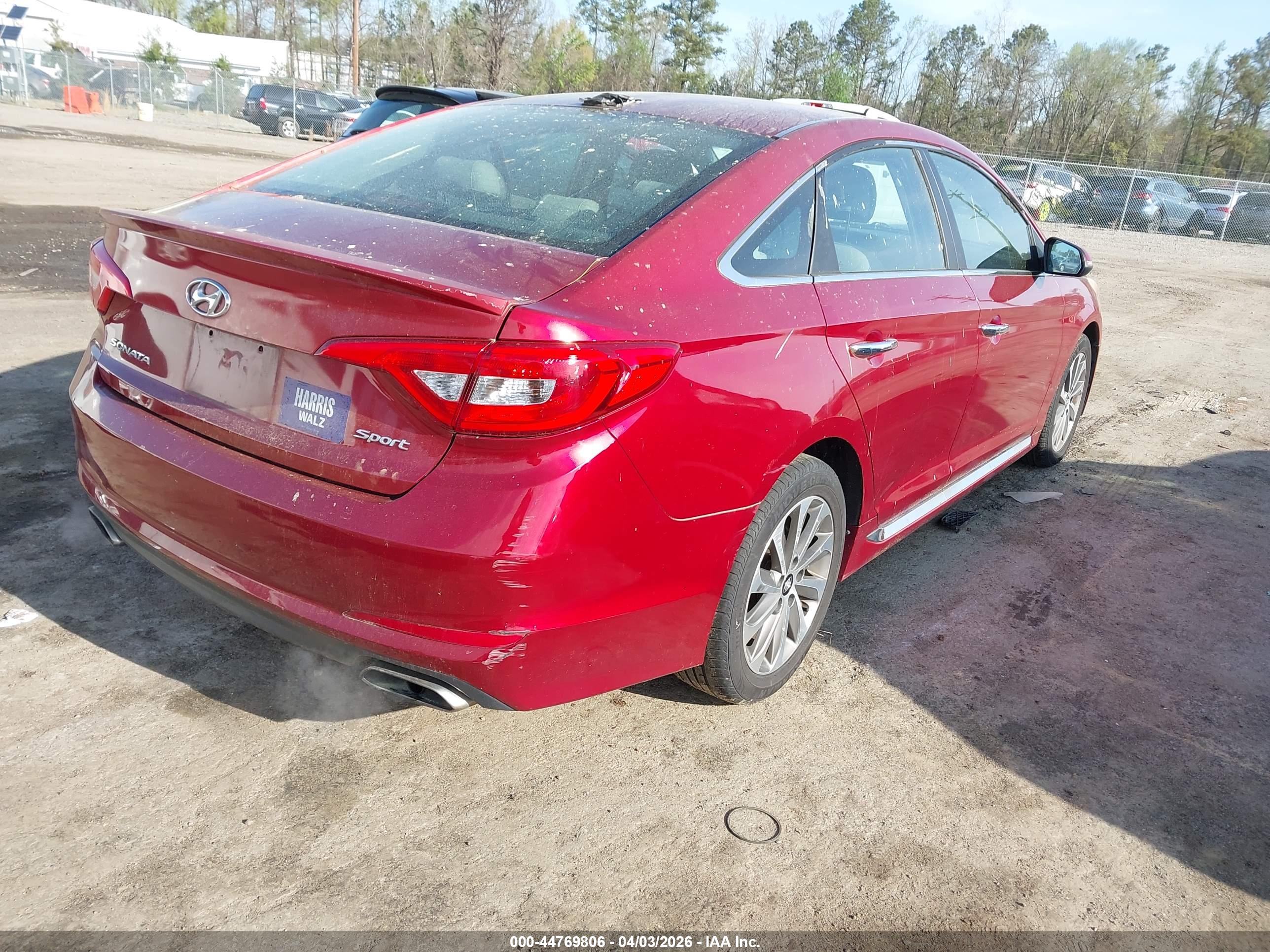 HYUNDAI SONATA image 4