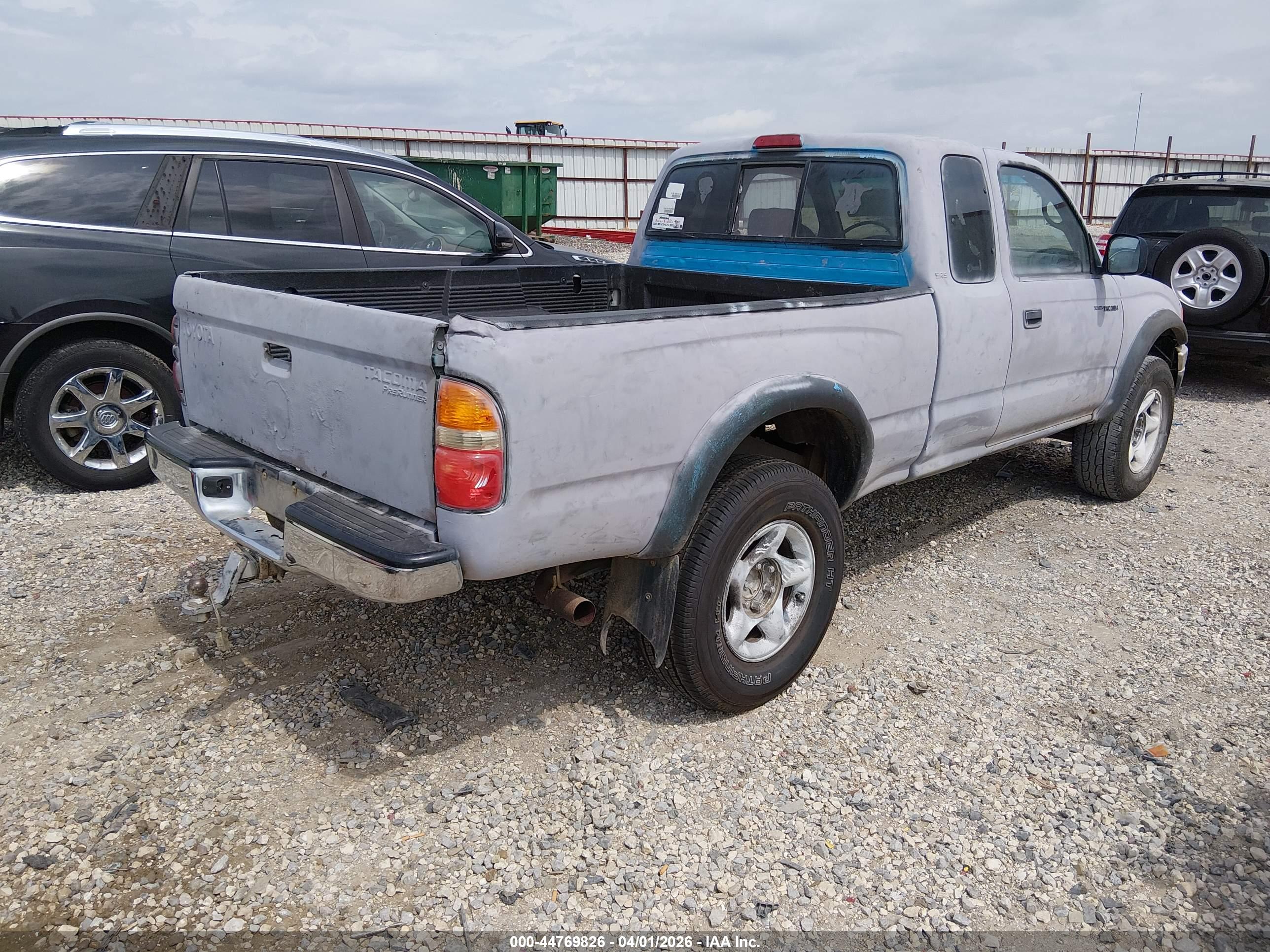 TOYOTA TACOMA image 4