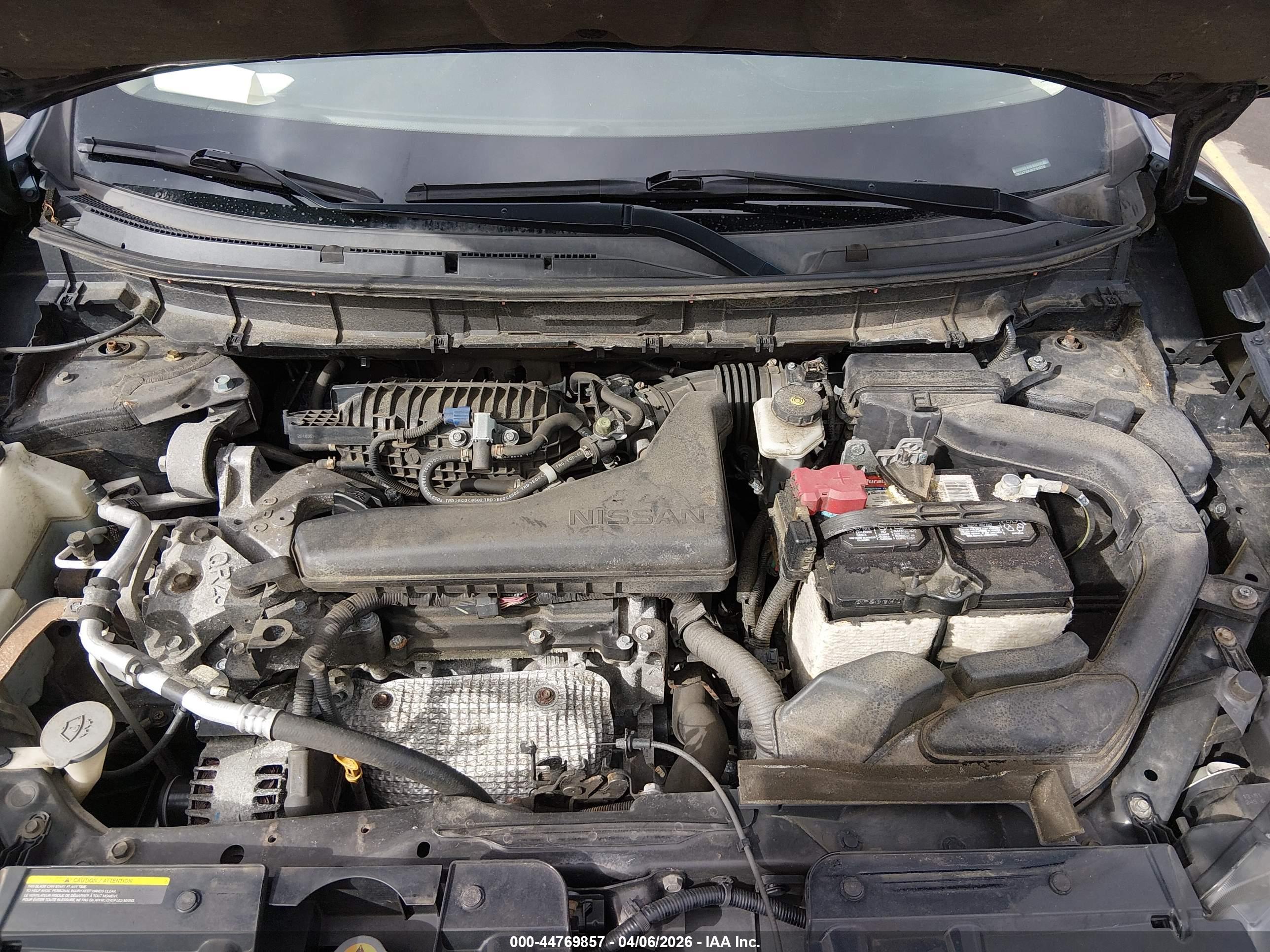 NISSAN ROGUE image 10