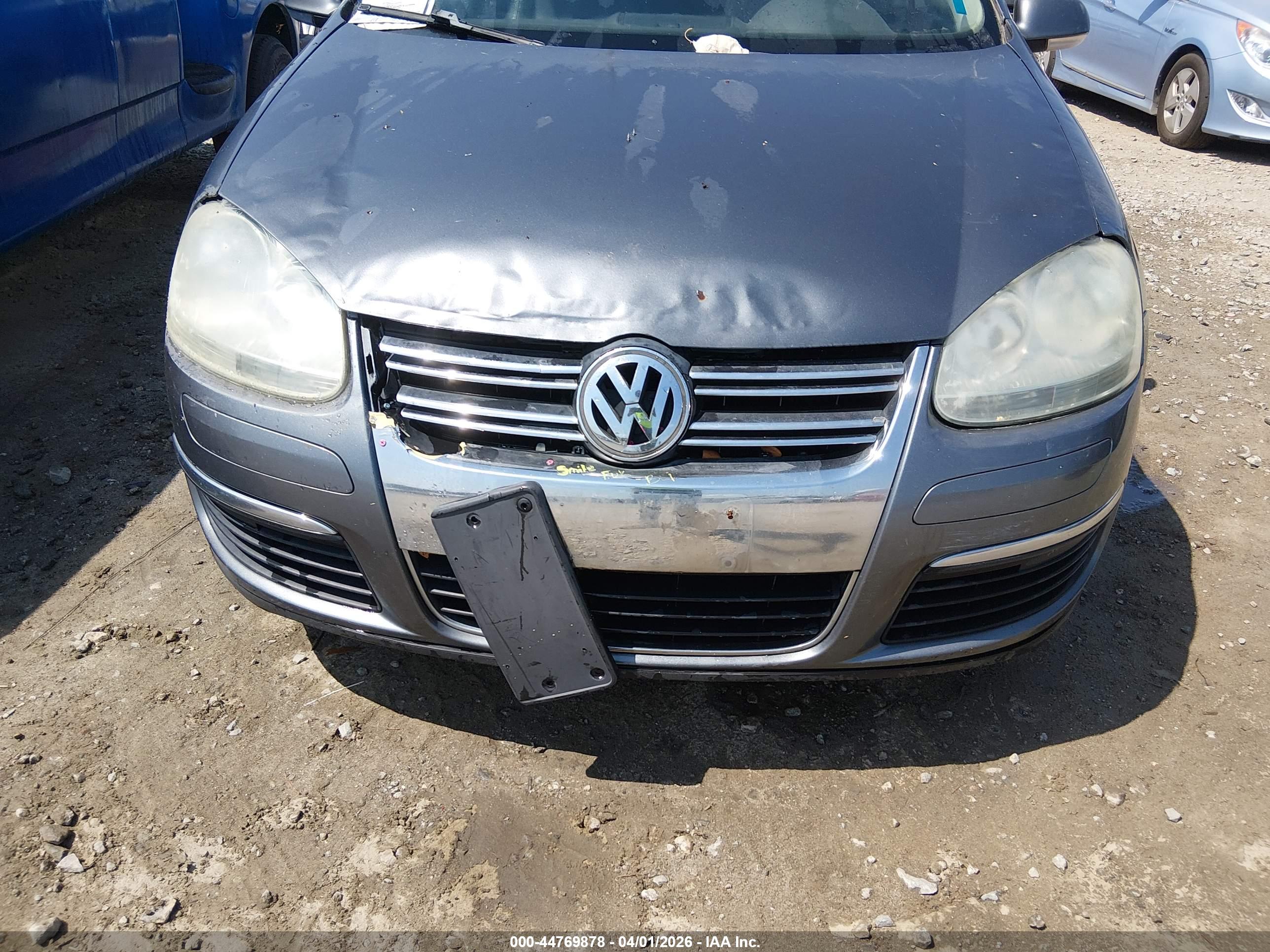 VOLKSWAGEN JETTA image 6