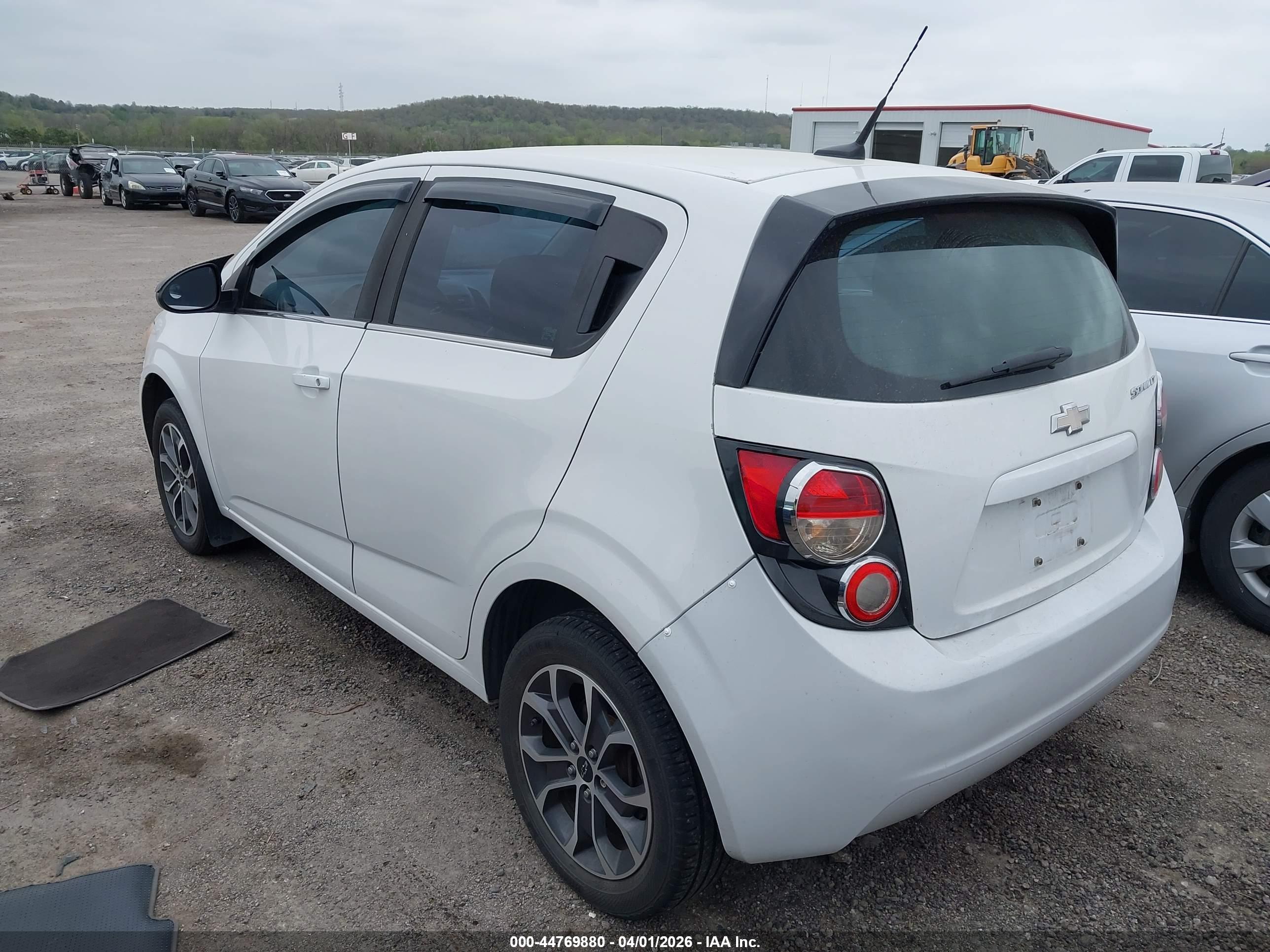 CHEVROLET SONIC image 3