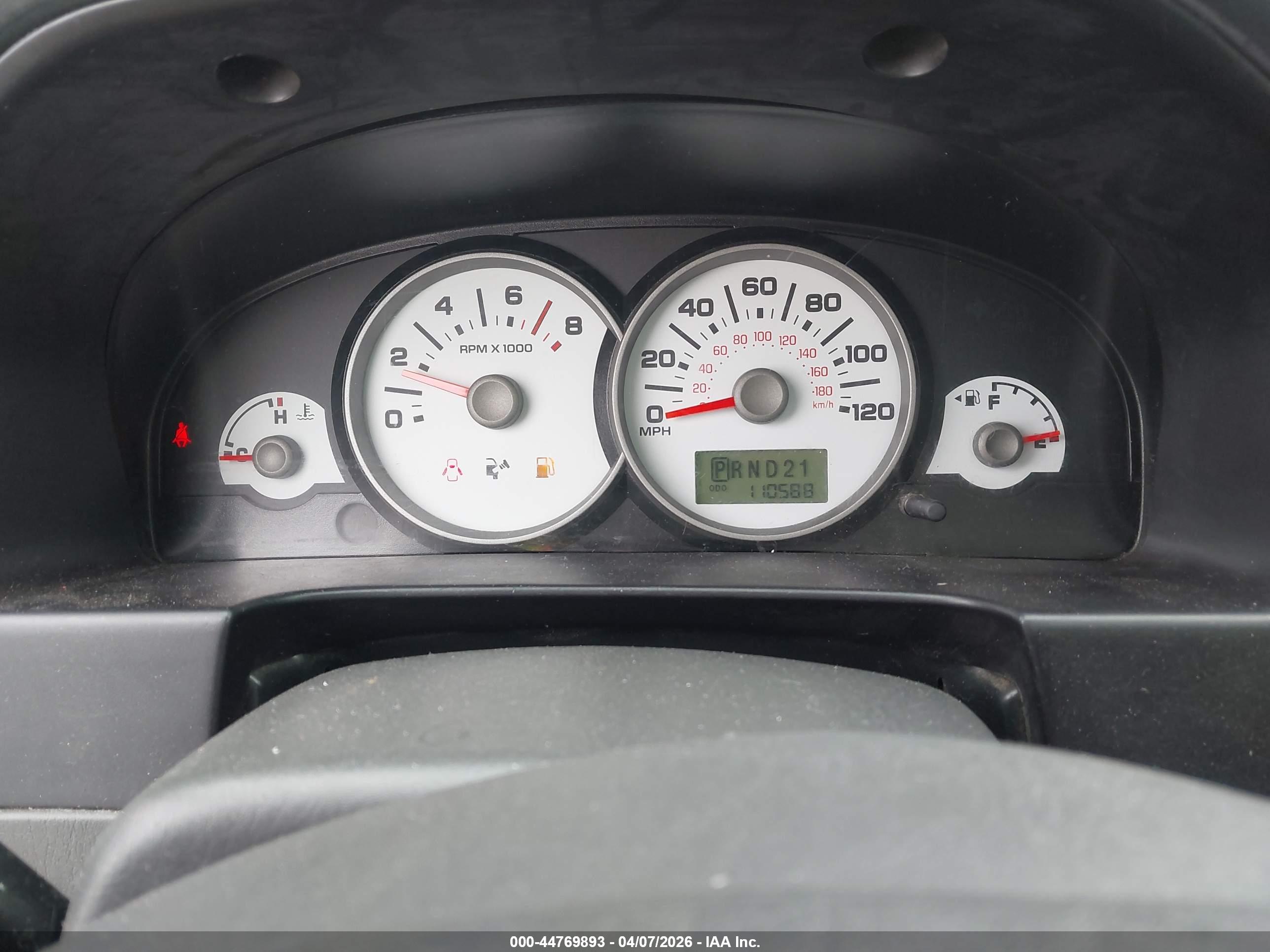 FORD ESCAPE image 7