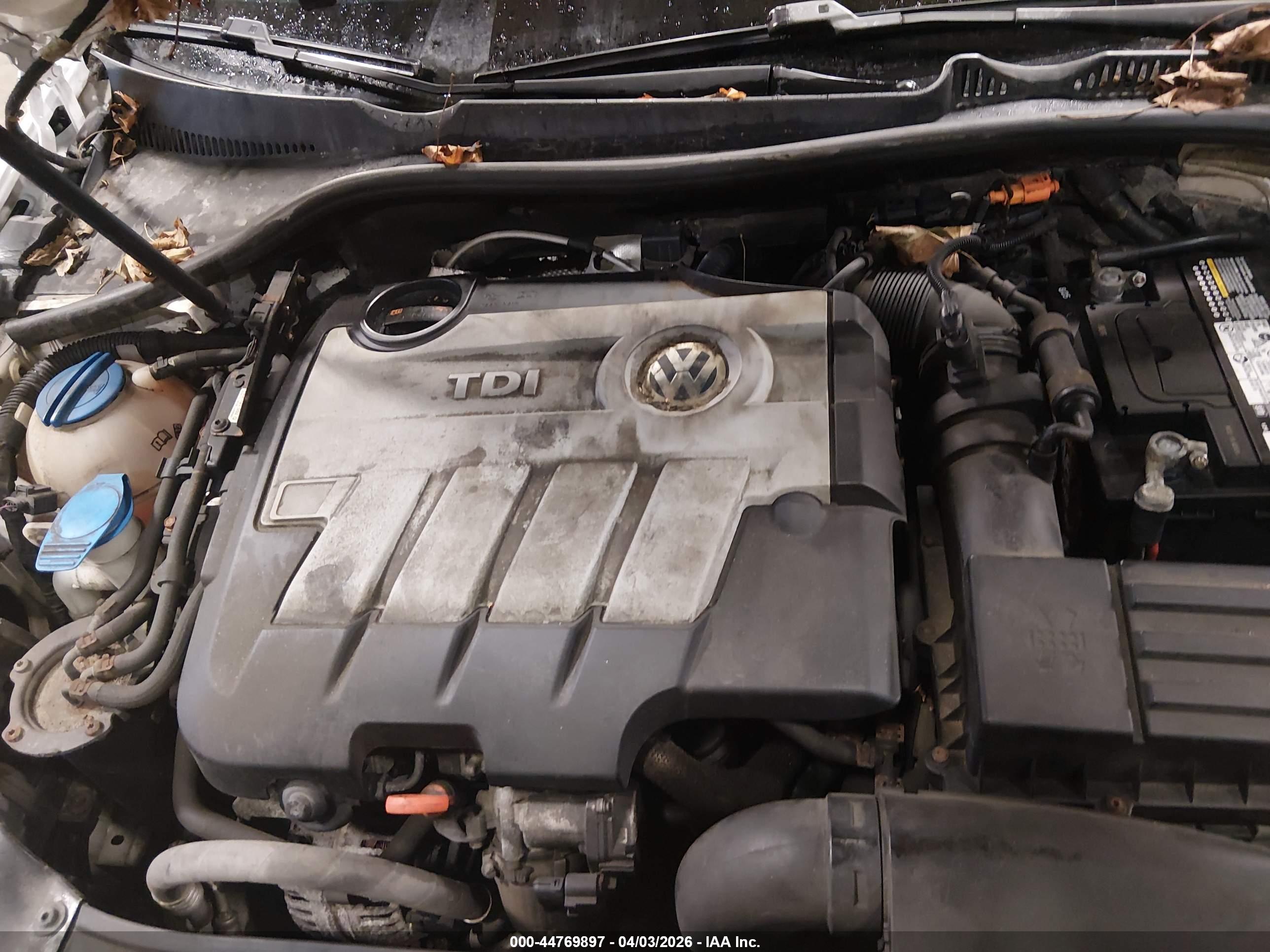 VOLKSWAGEN JETTA image 10