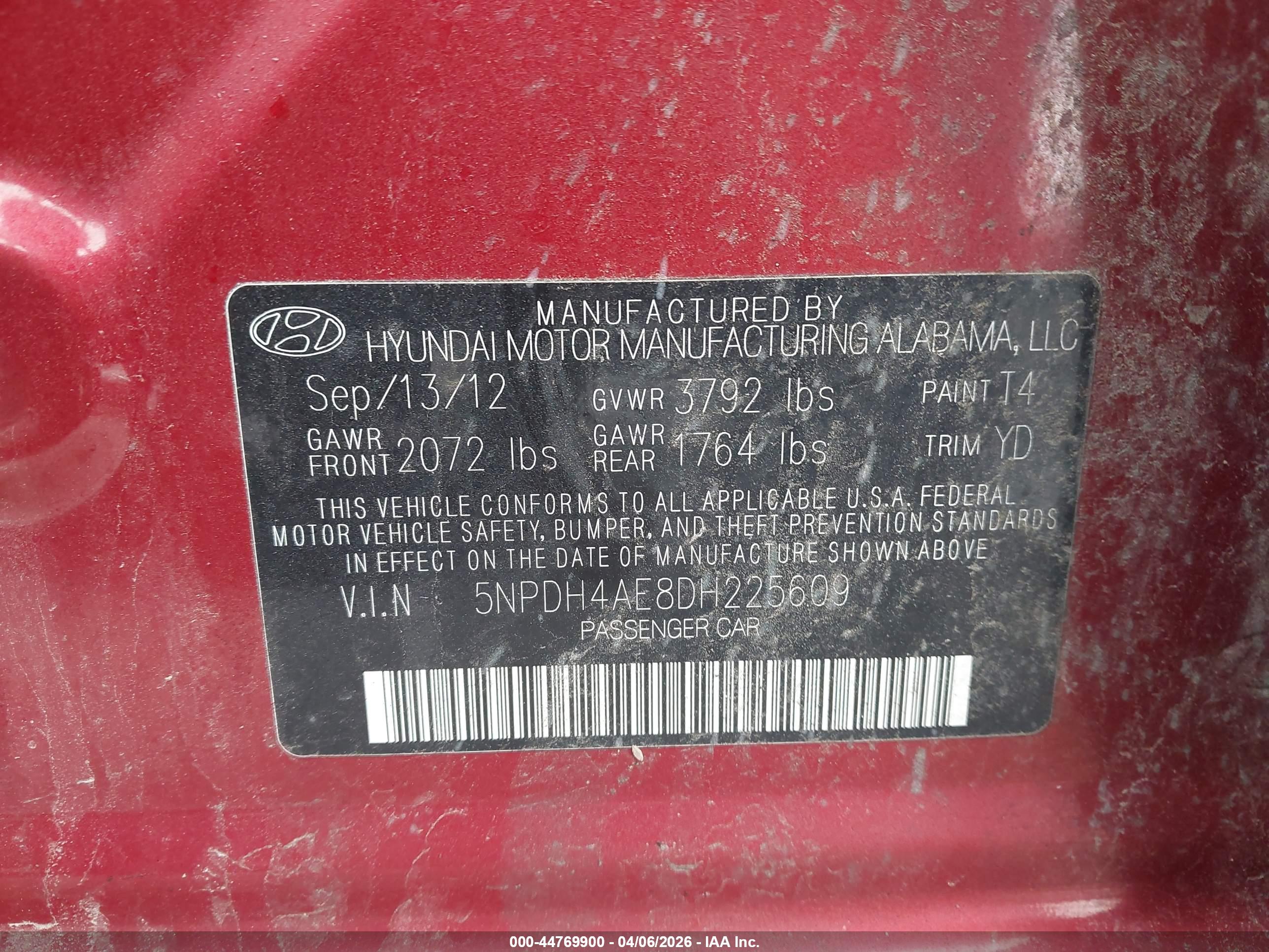 HYUNDAI ELANTRA image 9