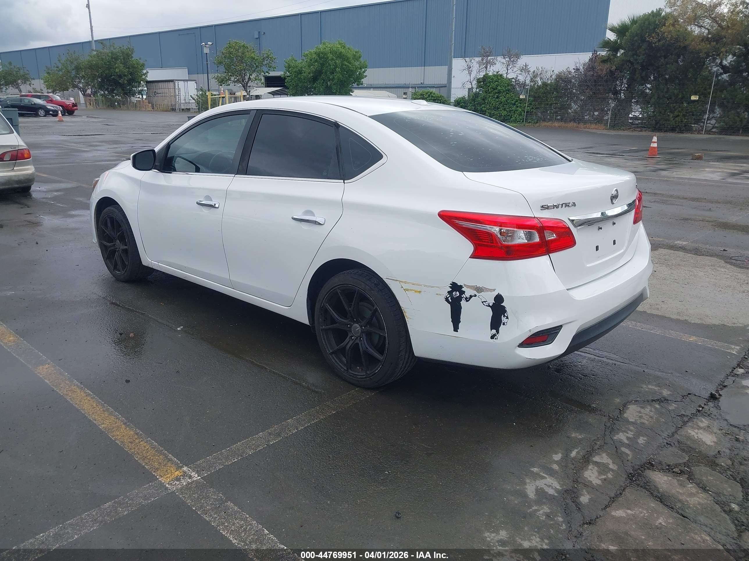 NISSAN SENTRA image 3