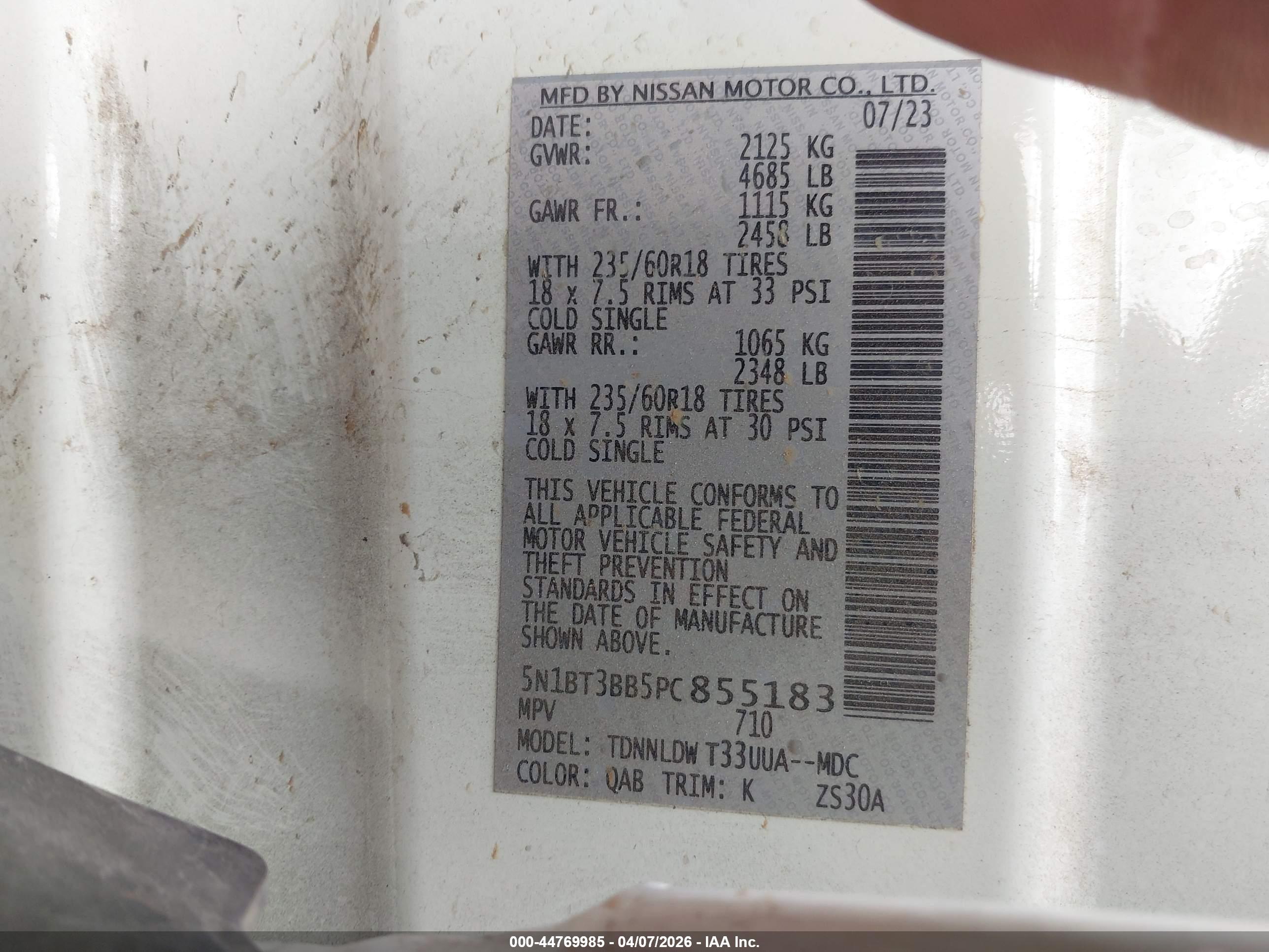 NISSAN ROGUE image 9