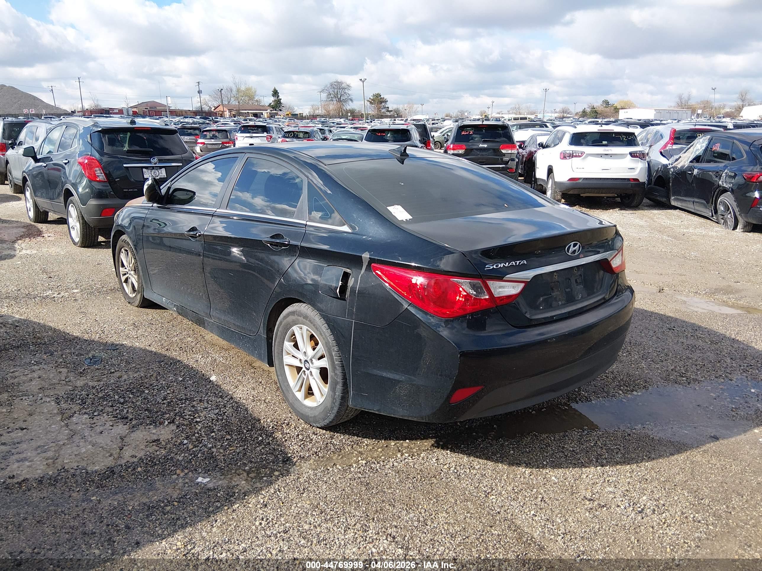 HYUNDAI SONATA image 3